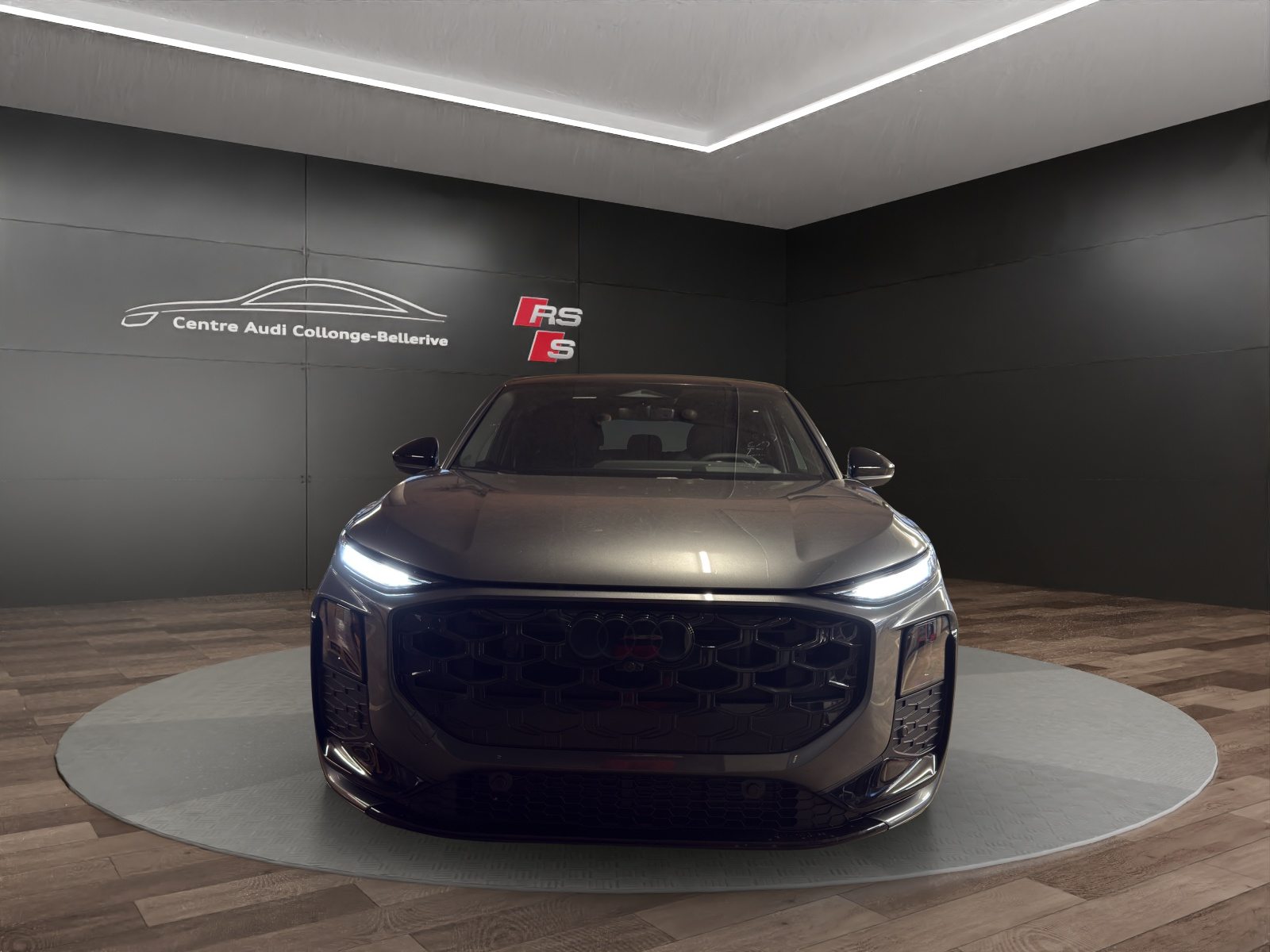 AUDI Q3 SB TFSI 110 kW, Benzina, Auto nuove, Automatico - 2