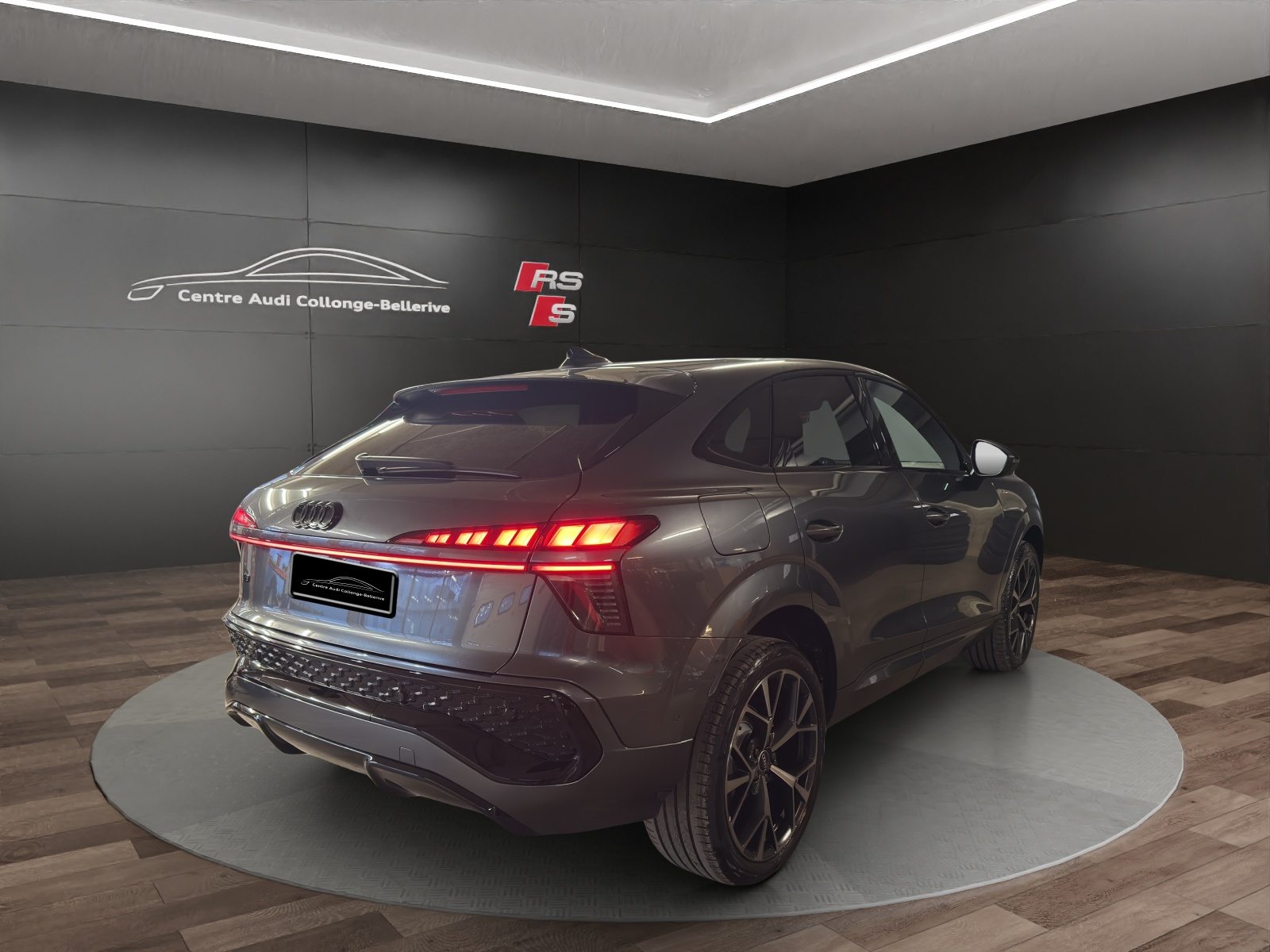 AUDI Q3 SB TFSI 110 kW, Benzina, Auto nuove, Automatico - 6