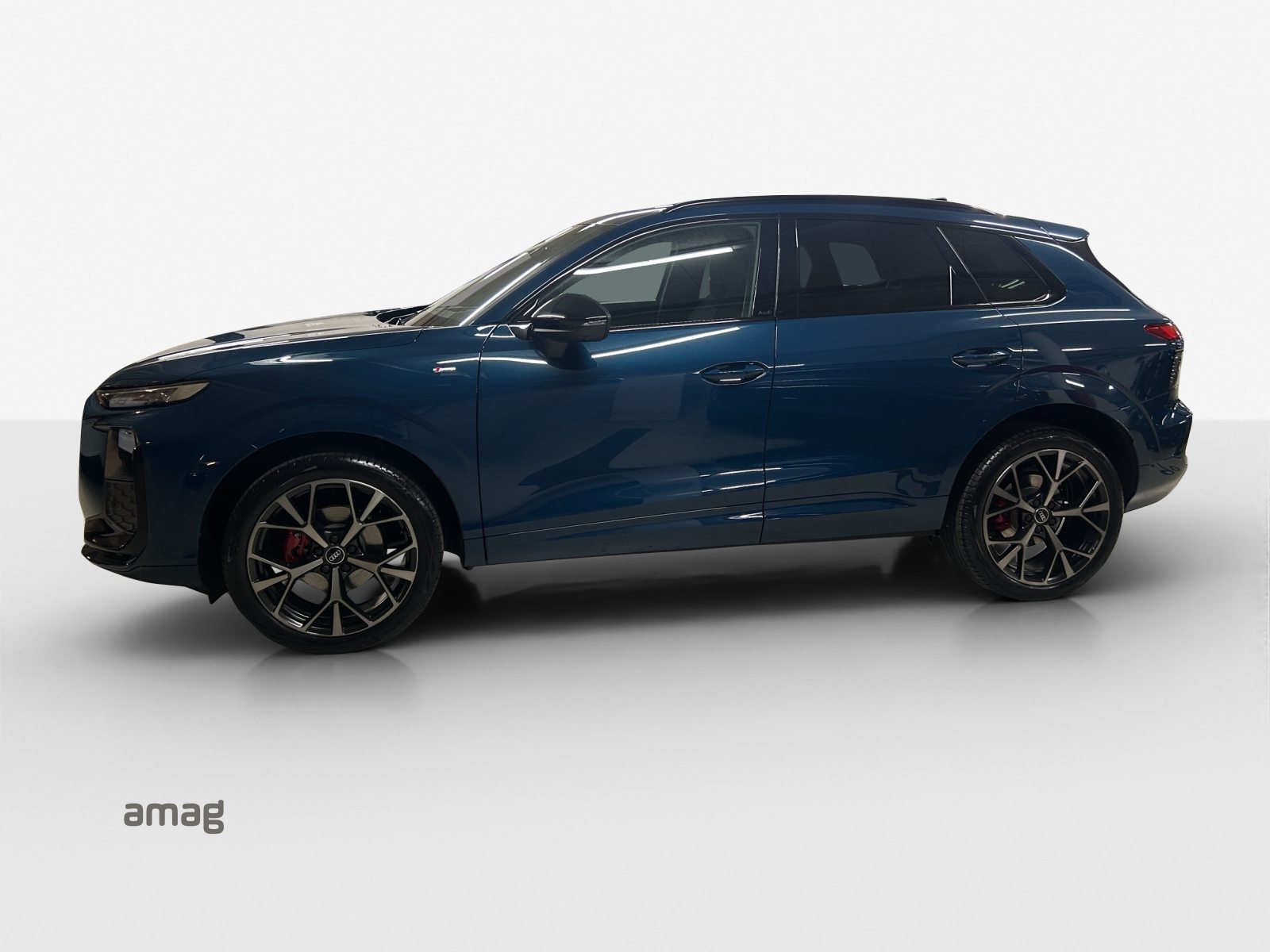 AUDI Q3 SUV TFSI 110 kW, Benzina, Auto nuove, Automatico - 2