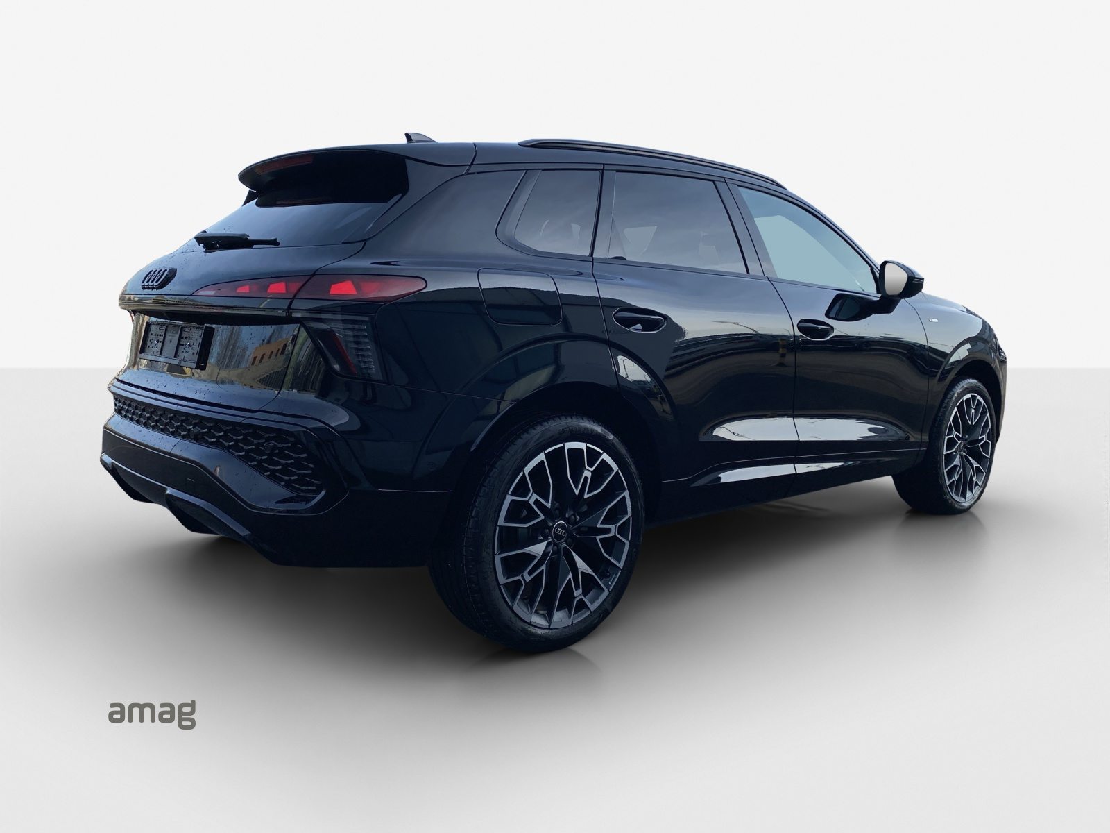 AUDI Q3 SUV TFSI 110 kW, Benzin, Neuwagen, Automatik - 5