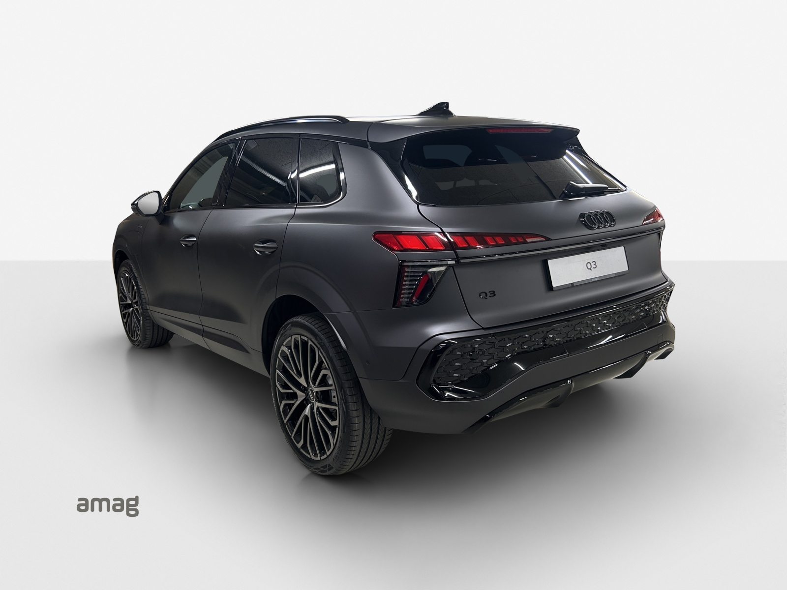 AUDI Q3 SUV e-hybrid 200 kW, Voll-Hybrid Benzin/Elektro, Neuwagen, Automatik - 3