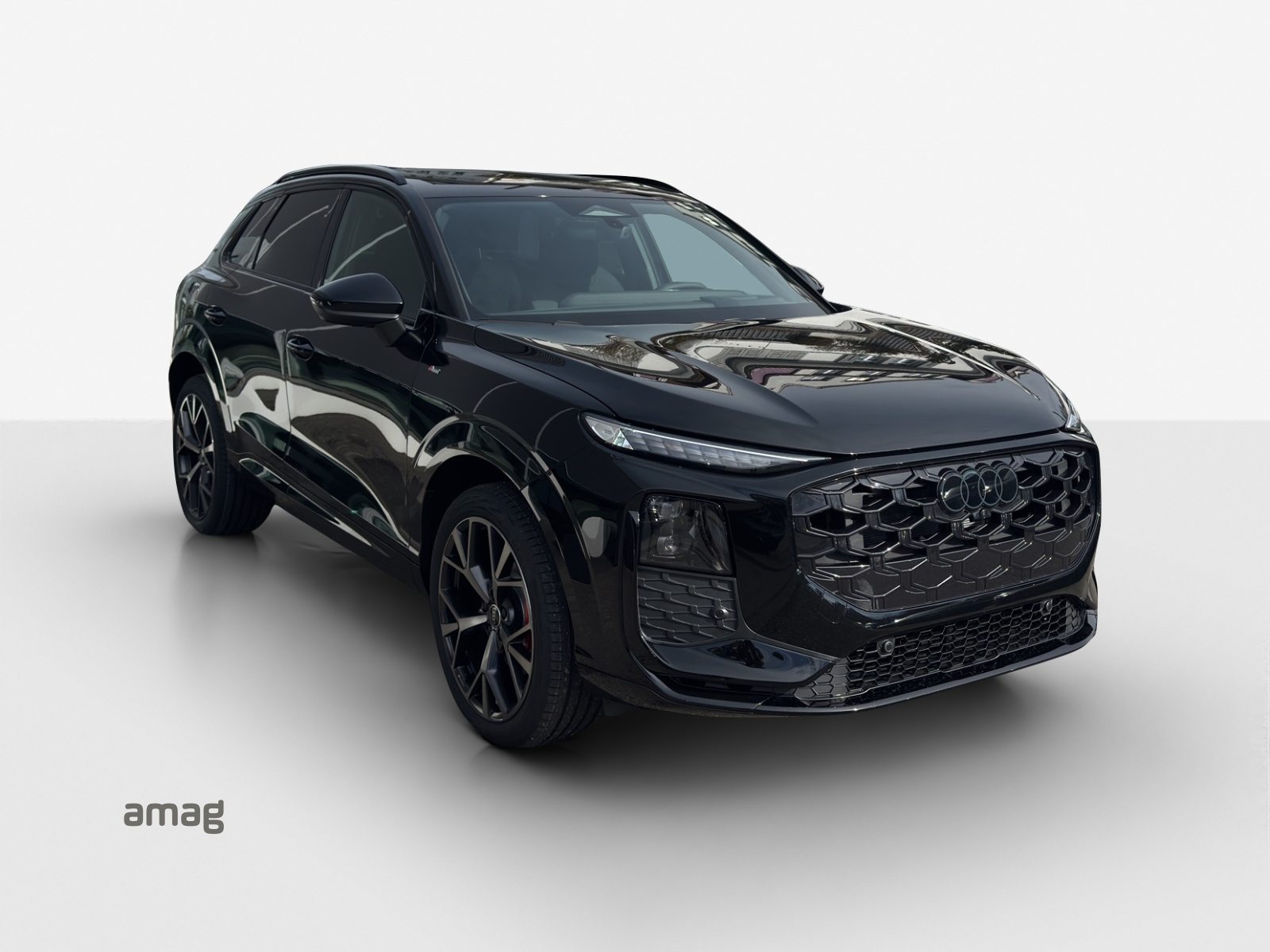 AUDI Q3 SUV TFSI 195 kW, Benzin, Neuwagen, Automatik - 6