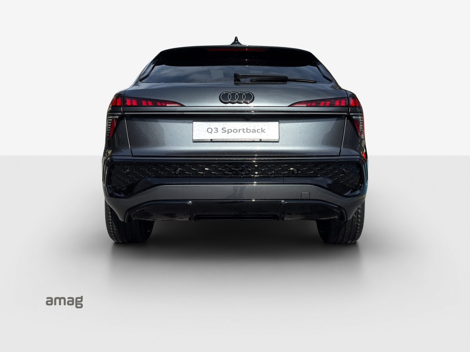 AUDI Q3 SB e-hybrid 200 kW, Full-Hybrid Petrol/Electric, New car, Automatic - 4