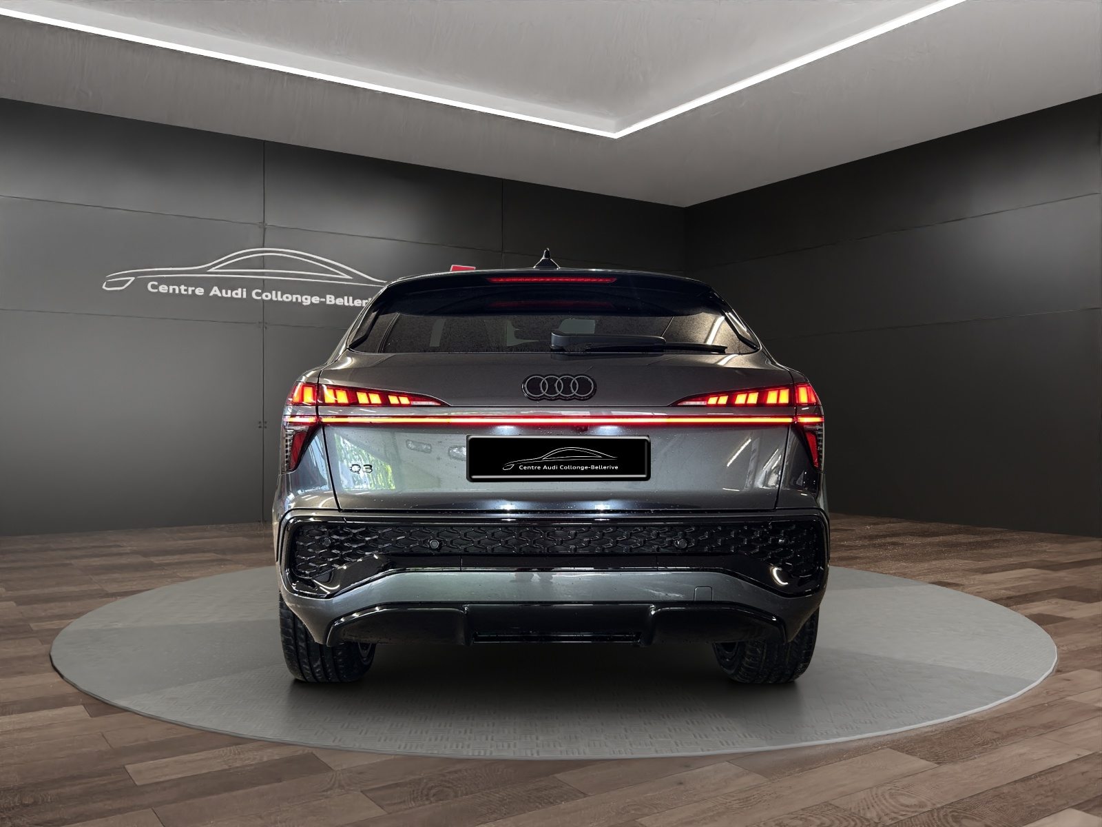 AUDI Q3 SB e-hybrid 200 kW, Hybride Intégral Essence/Électricité, Voiture nouvelle, Automatique - 5