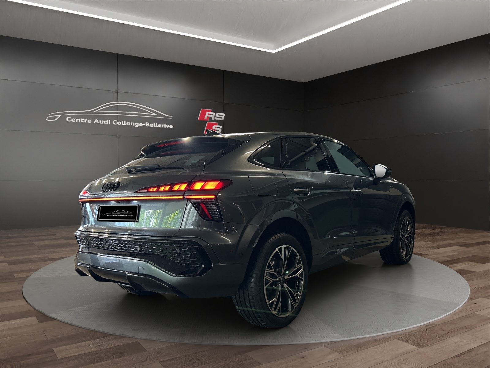AUDI Q3 SB e-hybrid 200 kW, Hybride Intégral Essence/Électricité, Voiture nouvelle, Automatique - 6