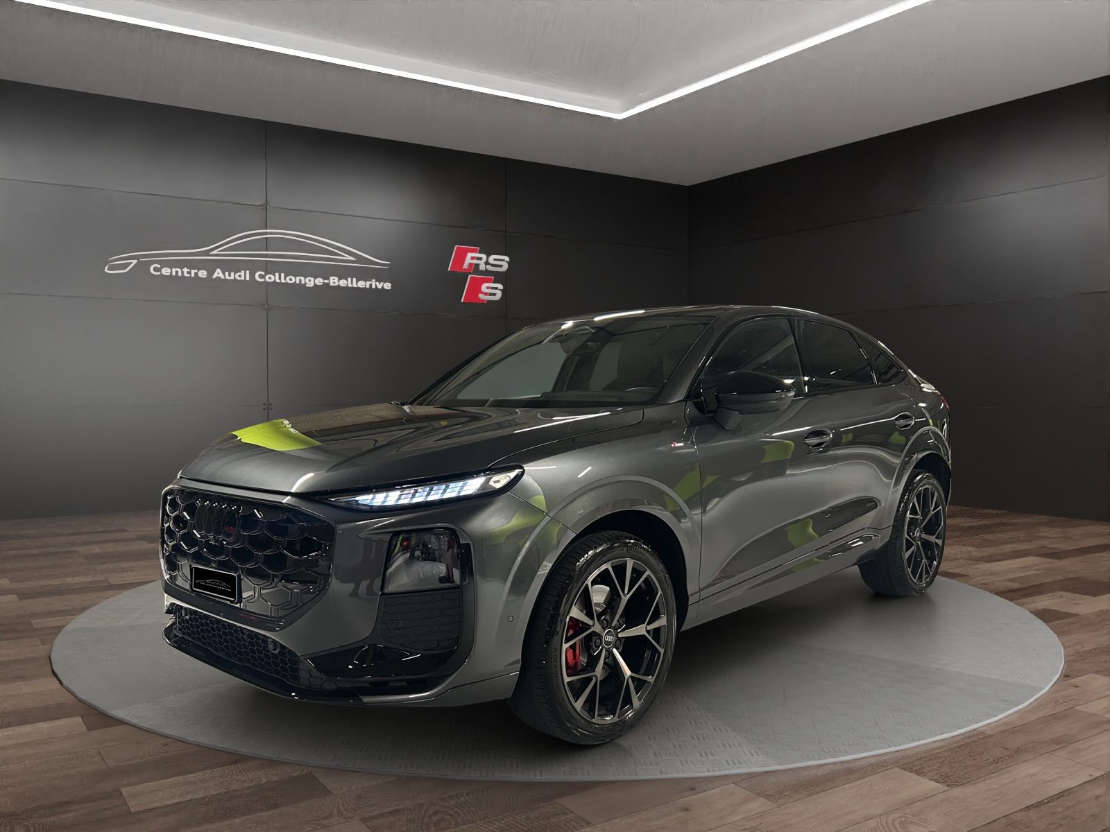 AUDI Q3 SB TFSI 195 kW