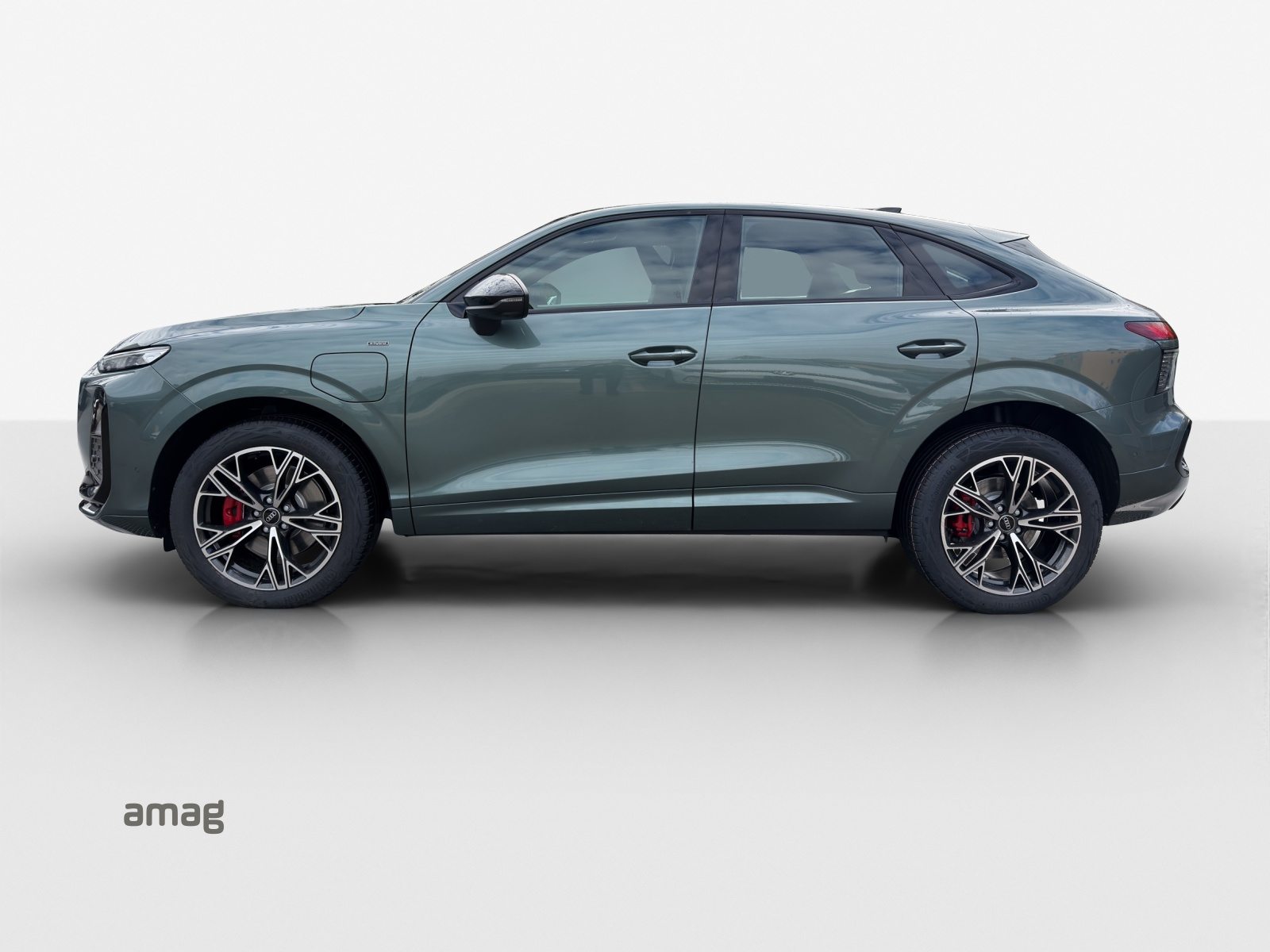 AUDI Q3 SB e-hybrid 200 kW, Full-Hybrid Petrol/Electric, New car, Automatic - 2