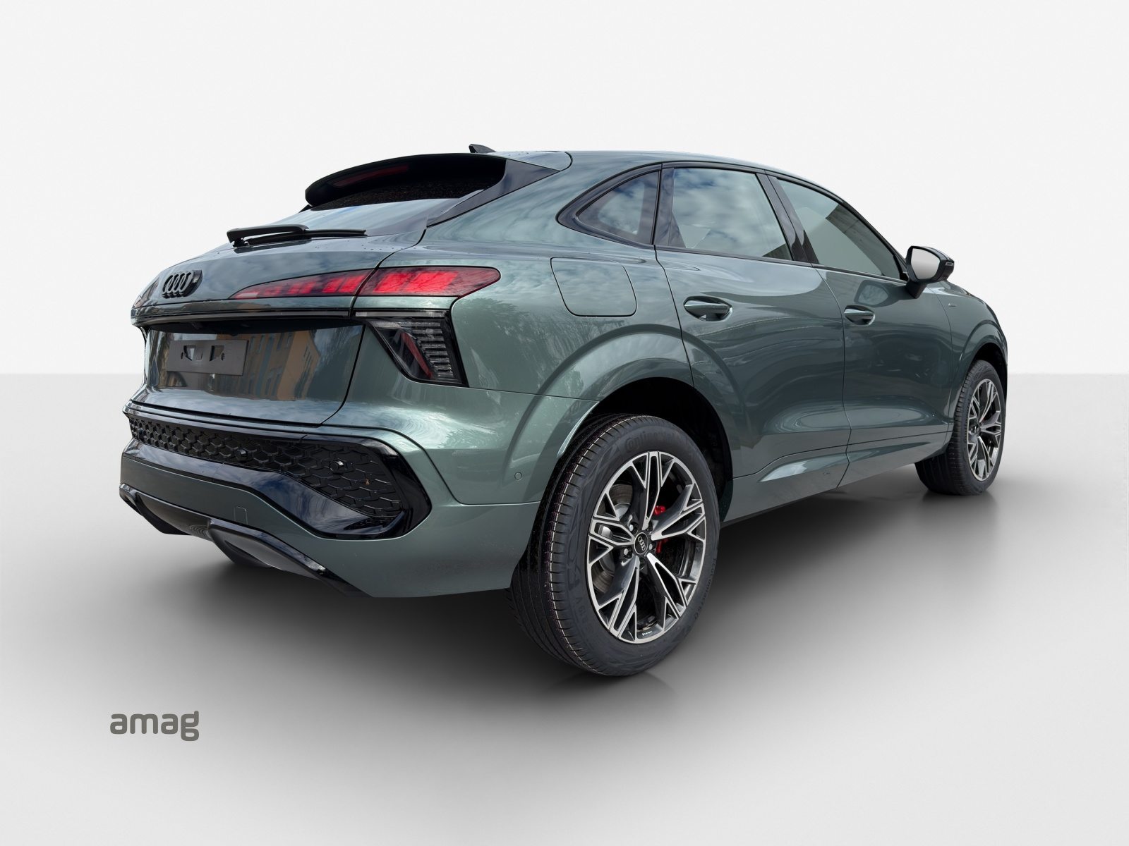 AUDI Q3 SB e-hybrid 200 kW, Full-Hybrid Petrol/Electric, New car, Automatic - 5