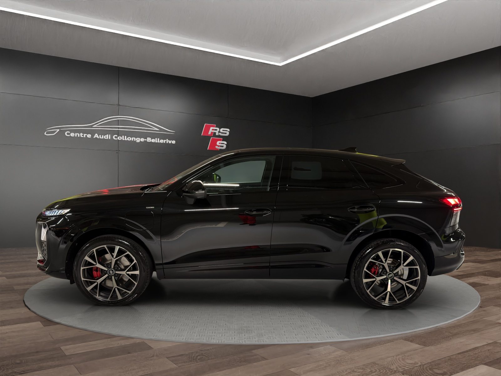 AUDI Q3 SB e-hybrid 200 kW, Hybride Integrale Benzina/Elettrica, Auto nuove, Automatico - 3