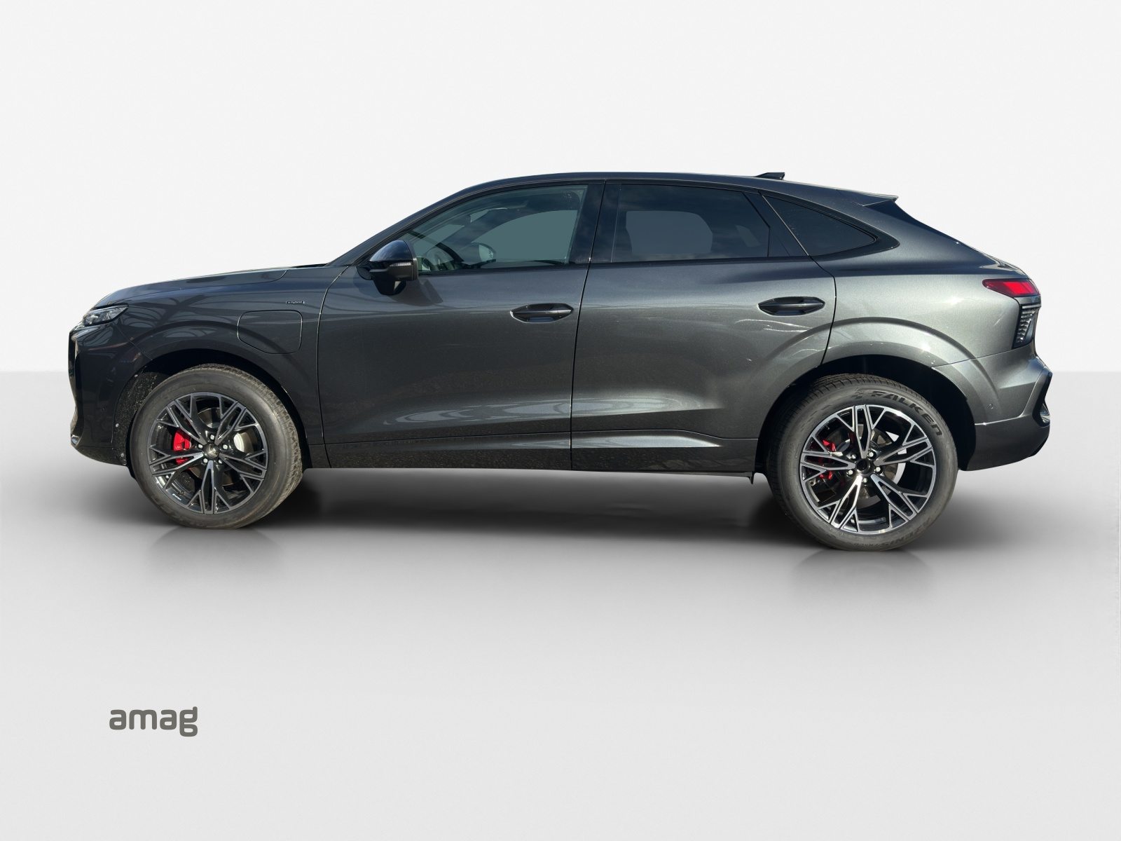AUDI Q3 SB e-hybrid 200 kW, Voll-Hybrid Benzin/Elektro, Neuwagen, Automatik - 2