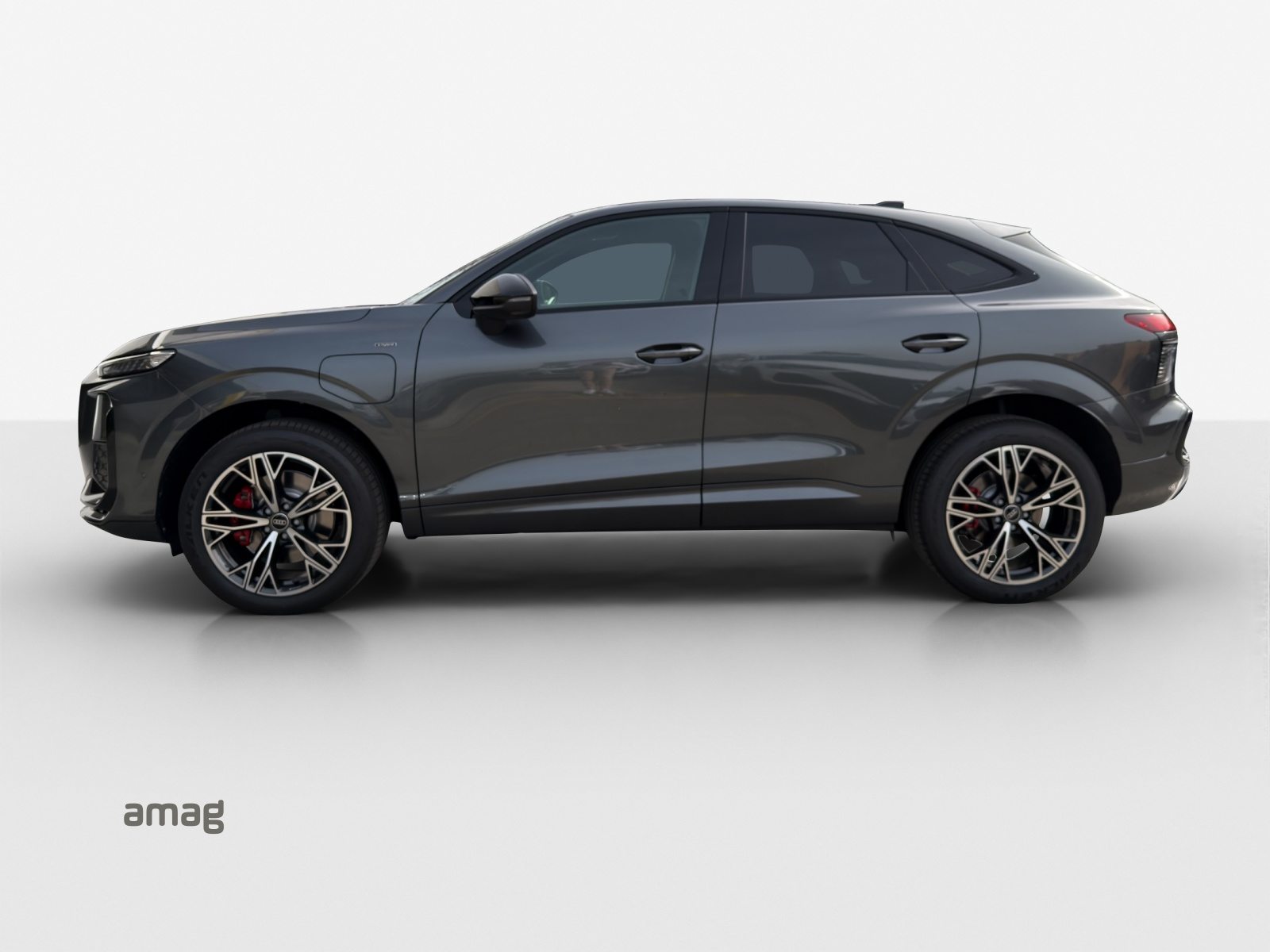 AUDI Q3 SB e-hybrid 200 kW, Full-Hybrid Petrol/Electric, New car, Automatic - 2