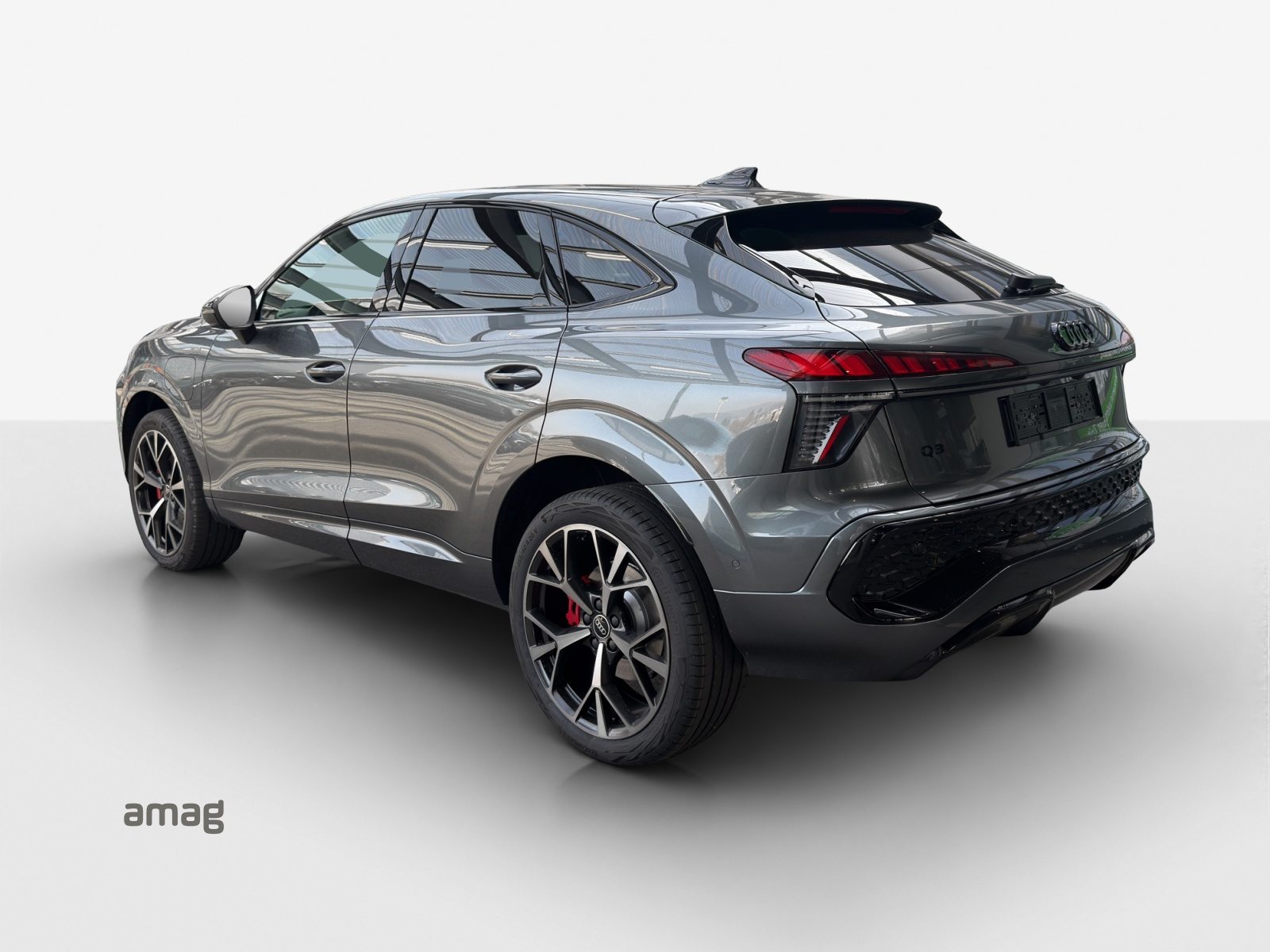 AUDI Q3 SB e-hybrid 200 kW, Full-Hybrid Petrol/Electric, New car, Automatic - 3