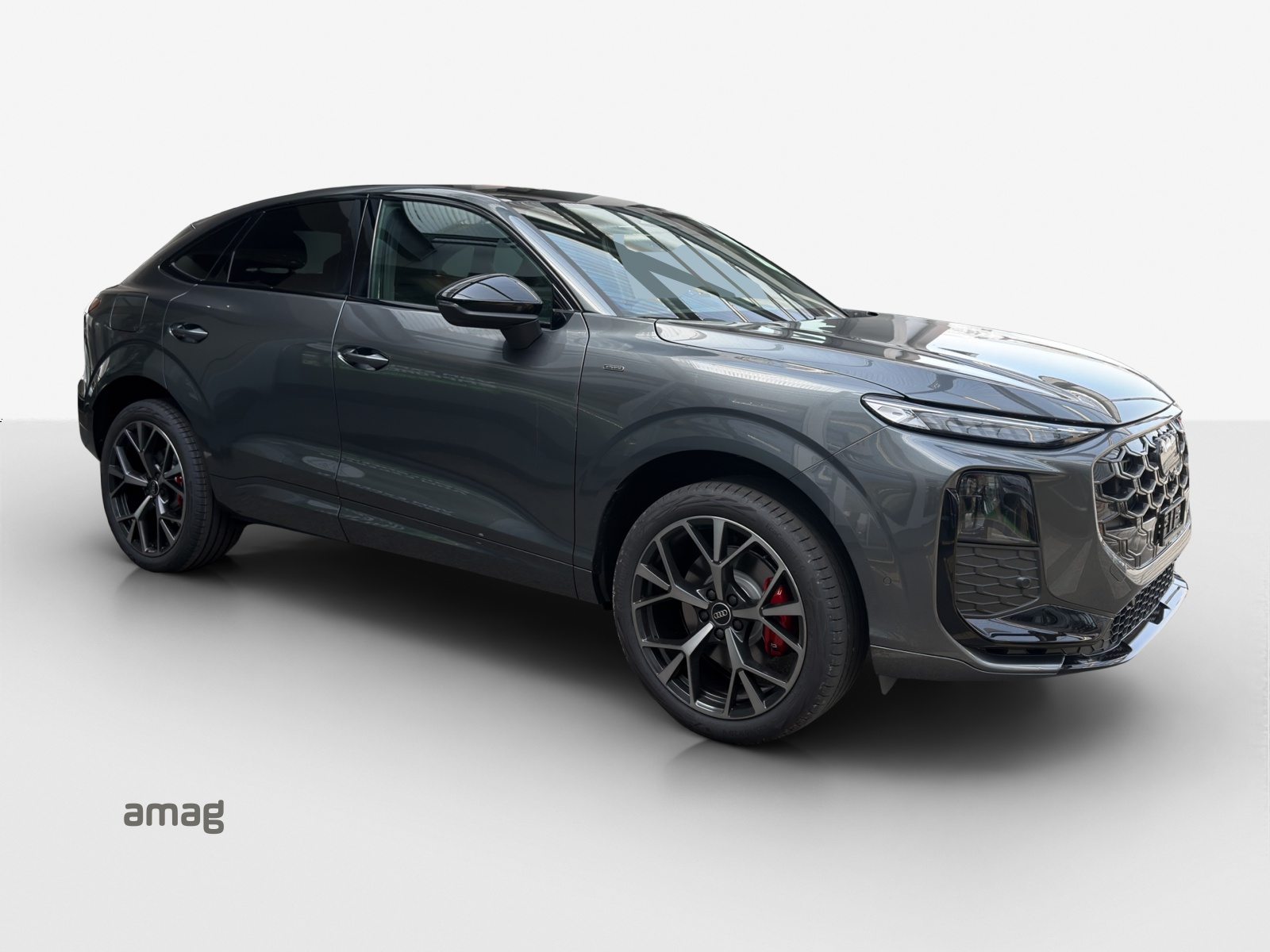 AUDI Q3 SB e-hybrid 200 kW, Full-Hybrid Petrol/Electric, New car, Automatic - 6