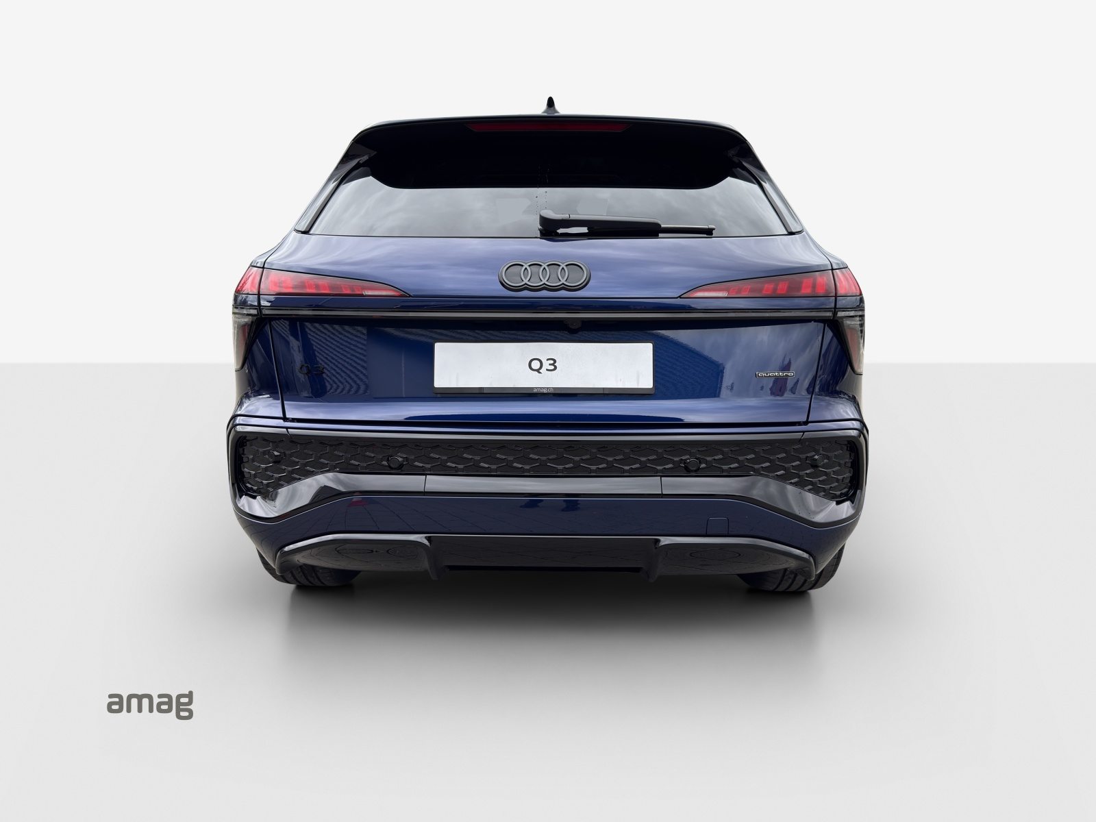 AUDI Q3 SUV TFSI 195 kW, Benzin, Neuwagen, Automatik - 4