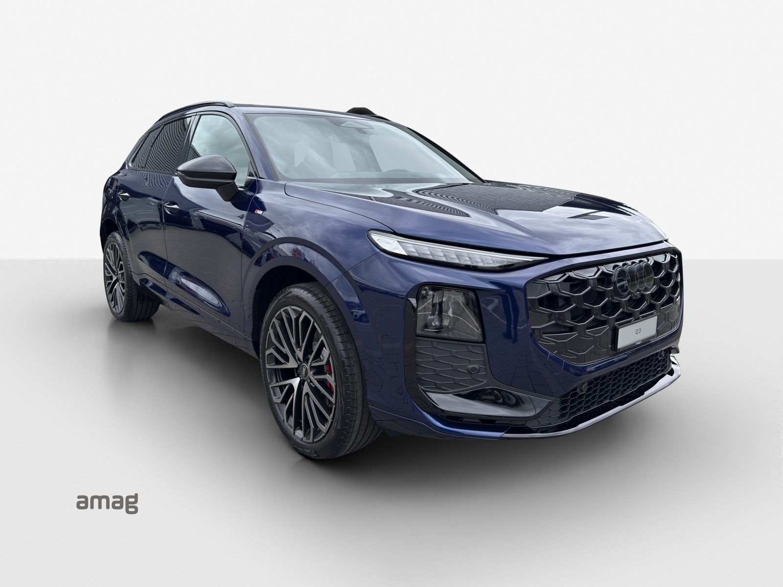 AUDI Q3 SUV TFSI 195 kW, Benzin, Neuwagen, Automatik - 6