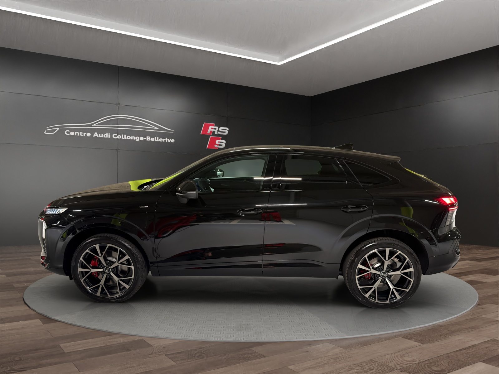 AUDI Q3 SB e-hybrid 200 kW, Hybride Integrale Benzina/Elettrica, Auto nuove, Automatico - 3