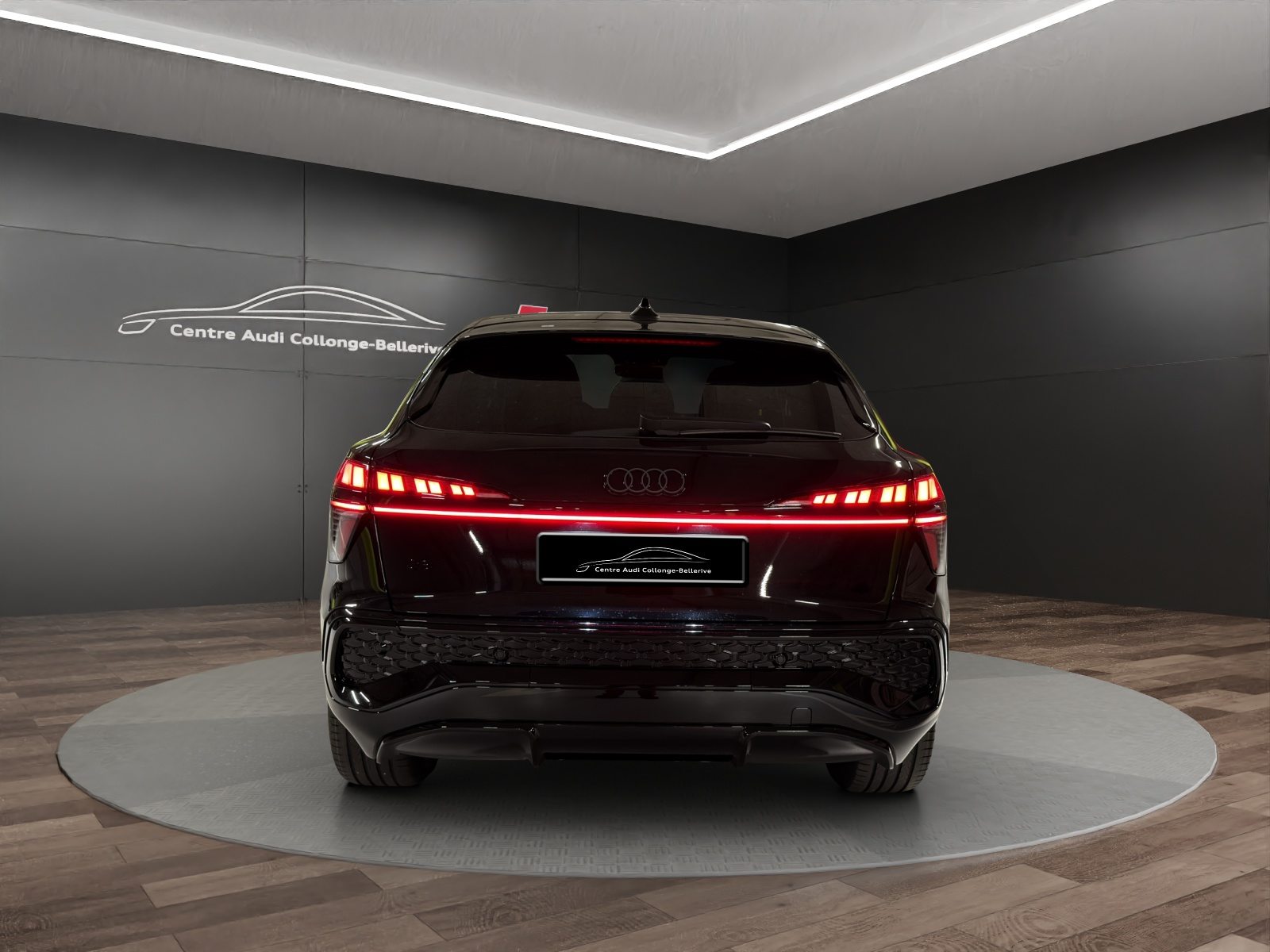 AUDI Q3 SB e-hybrid 200 kW, Hybride Integrale Benzina/Elettrica, Auto nuove, Automatico - 5