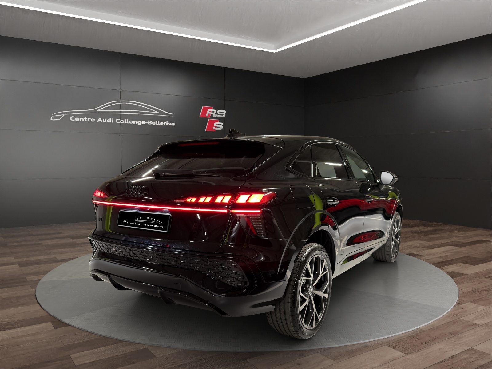 AUDI Q3 SB e-hybrid 200 kW, Hybride Integrale Benzina/Elettrica, Auto nuove, Automatico - 6