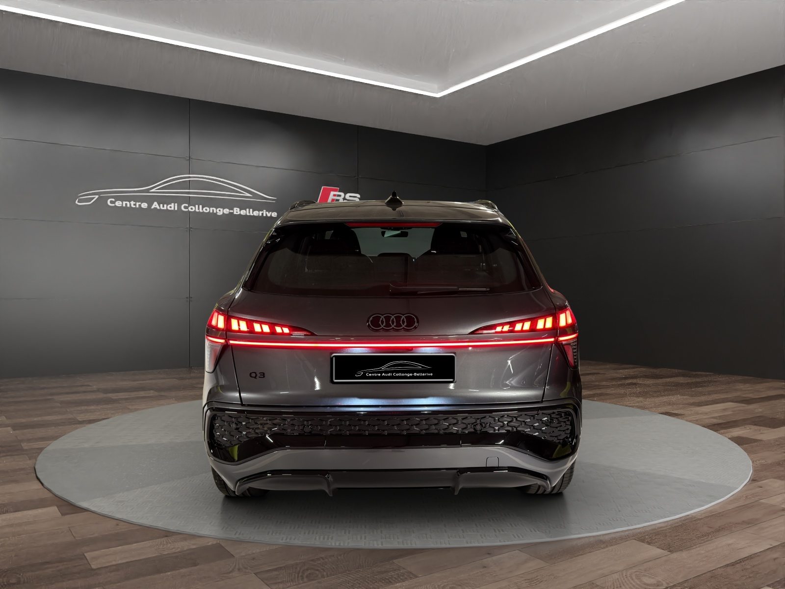 AUDI Q3 SUV TFSI 110 kW, Benzin, Neuwagen, Automatik - 5