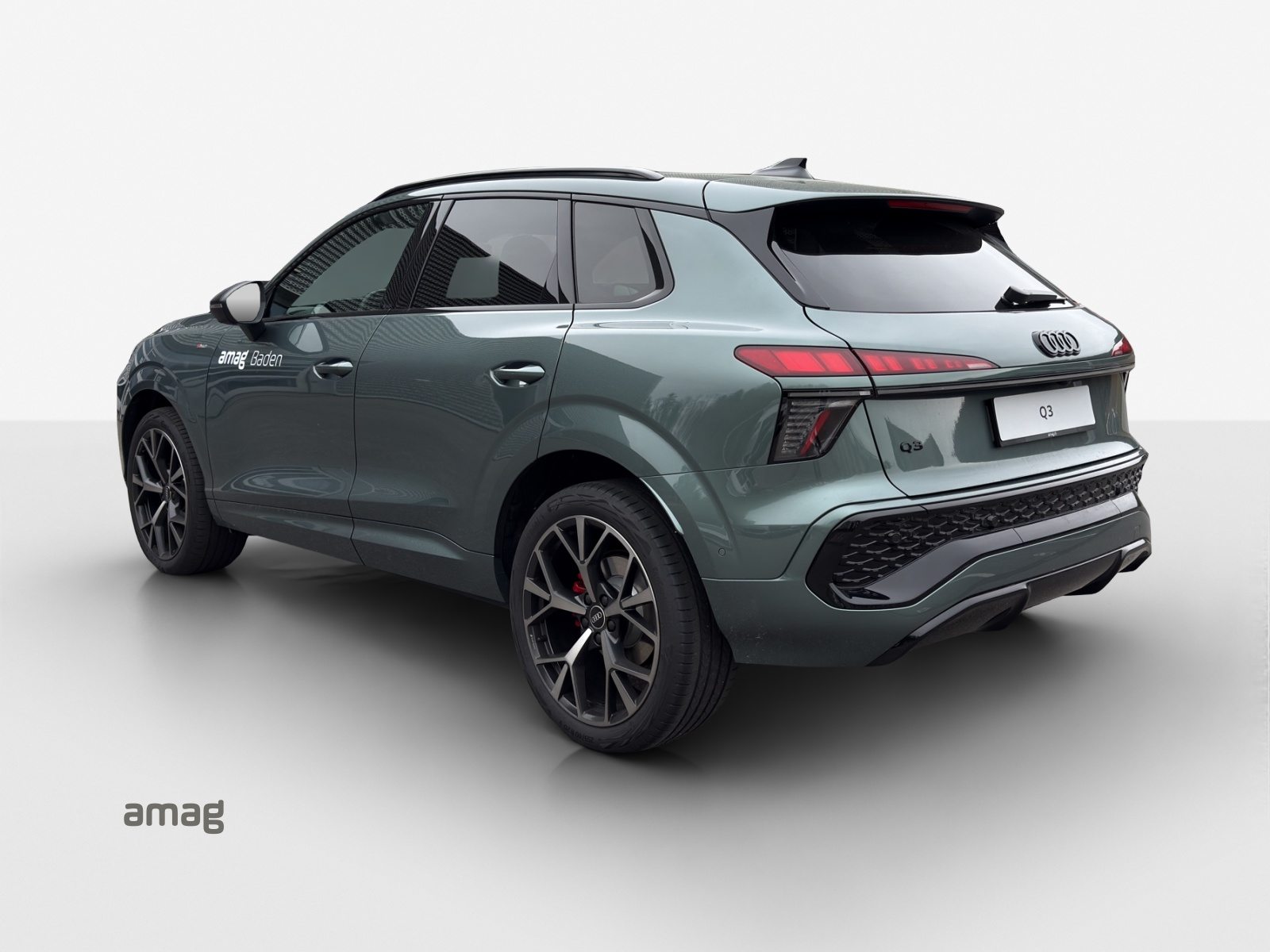AUDI Q3 SUV TFSI 110 kW, Essence, Voiture nouvelle, Automatique - 3