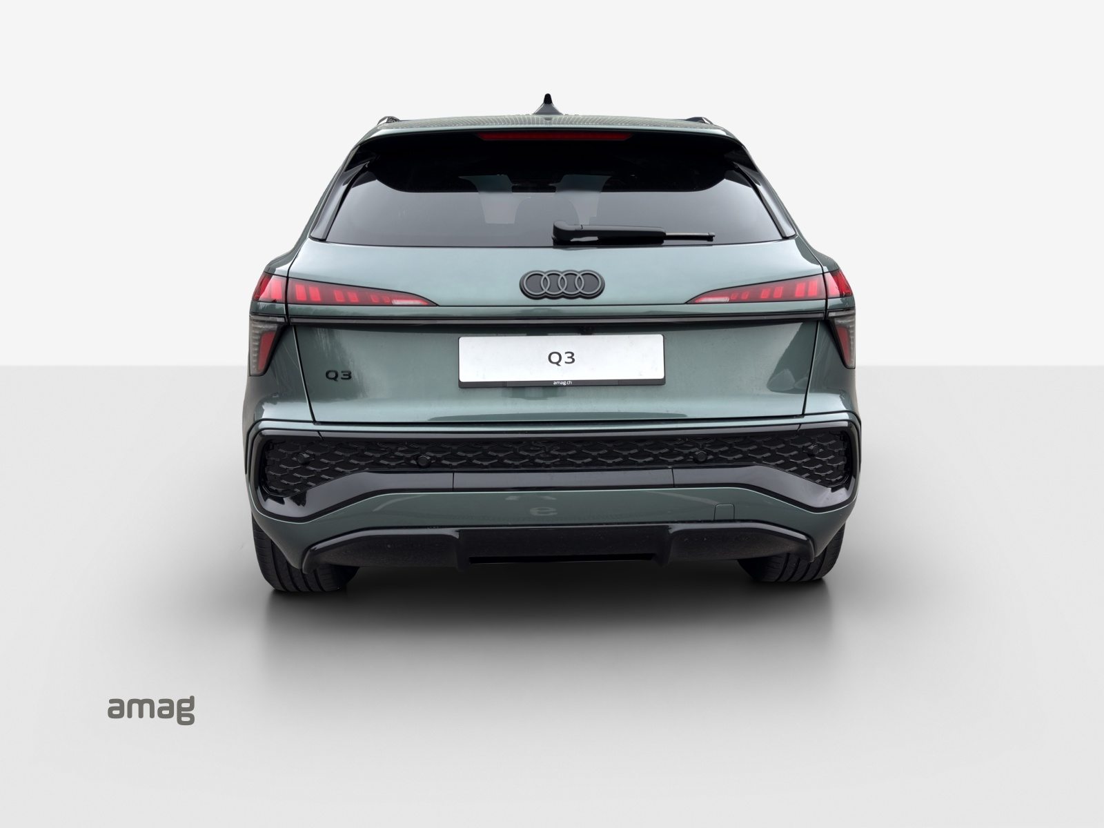 AUDI Q3 SUV TFSI 110 kW, Essence, Voiture nouvelle, Automatique - 4