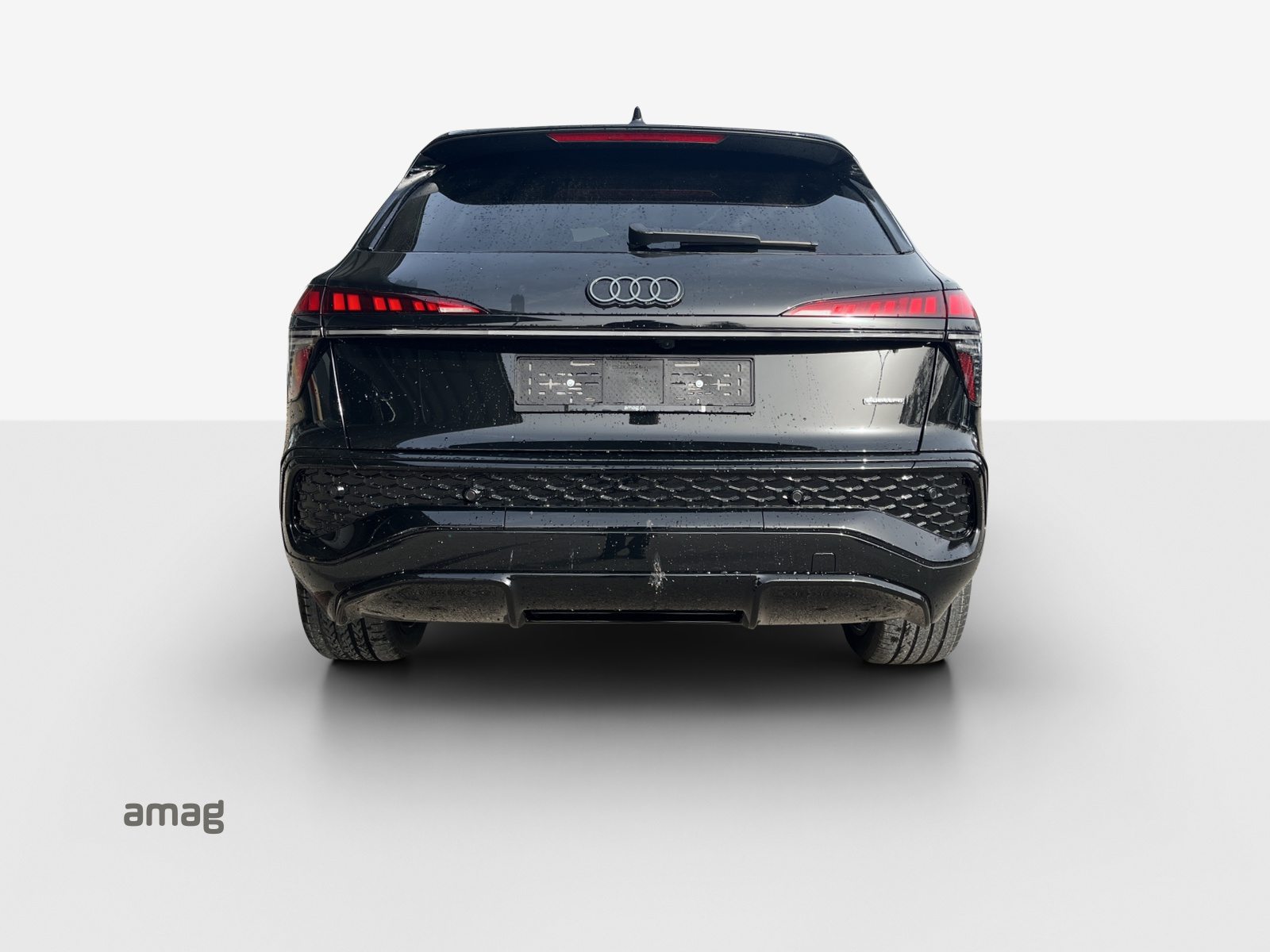 AUDI Q3 SUV TFSI 195 kW, Benzin, Neuwagen, Automatik - 4