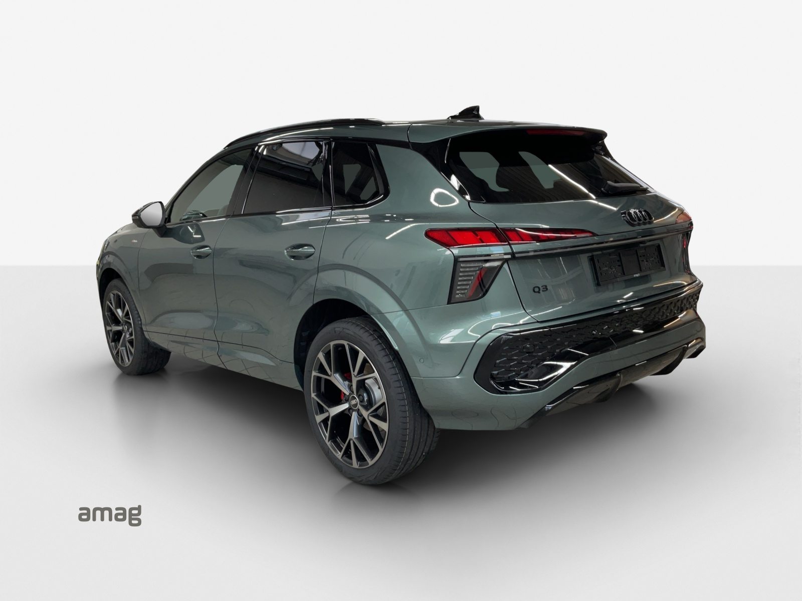AUDI Q3 SUV TFSI 110 kW, Essence, Voiture nouvelle, Automatique - 3
