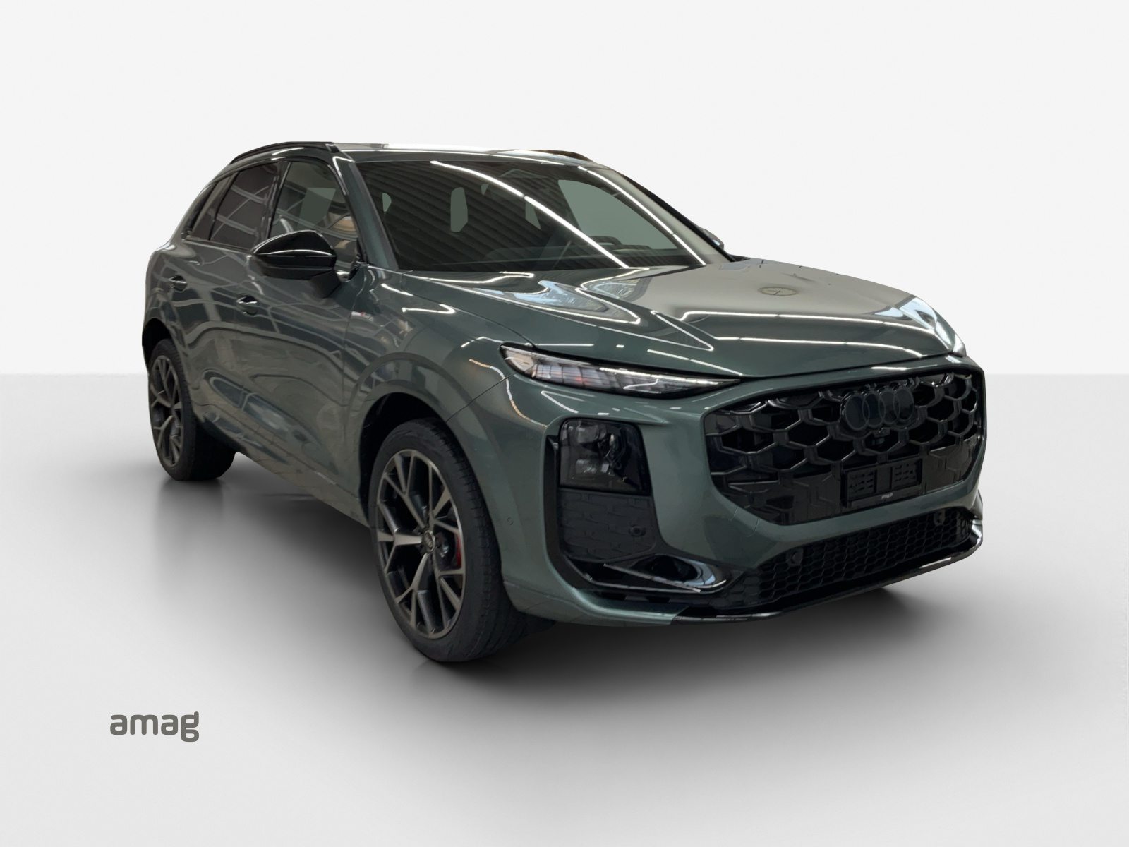 AUDI Q3 SUV TFSI 110 kW, Petrol, New car, Automatic - 6
