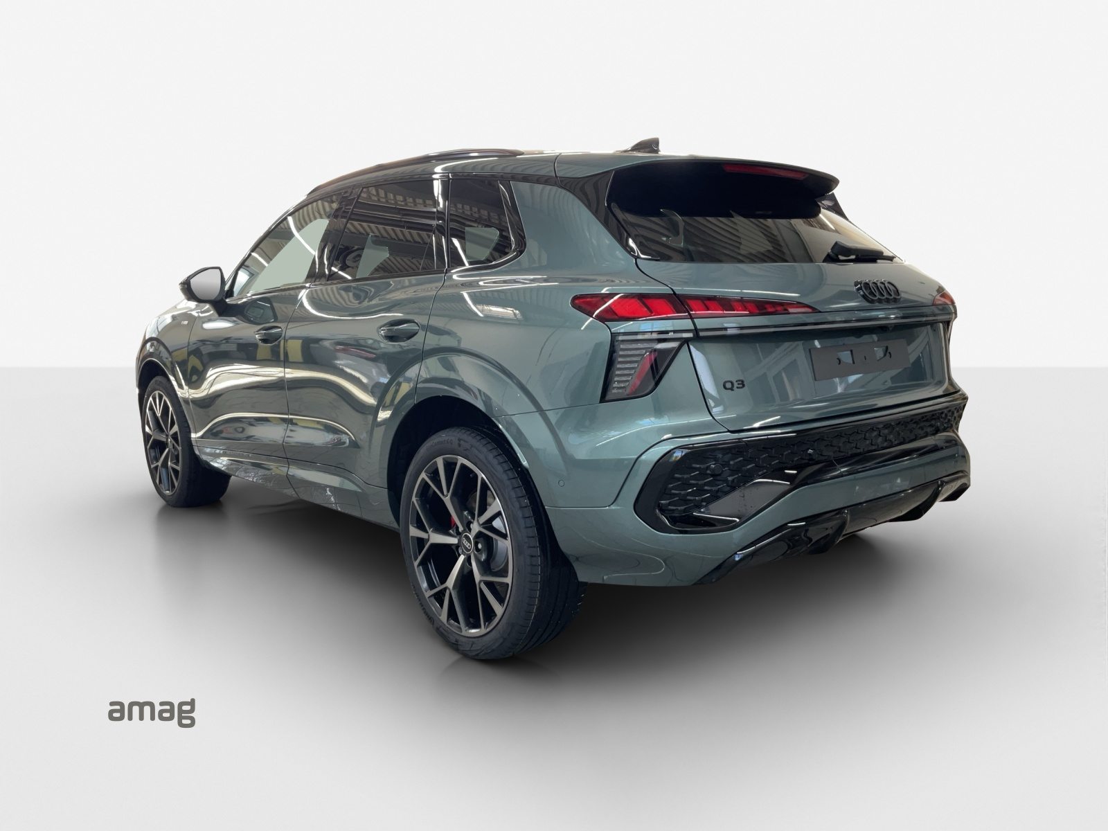 AUDI Q3 SUV TFSI 110 kW, Benzina, Auto nuove, Automatico - 3