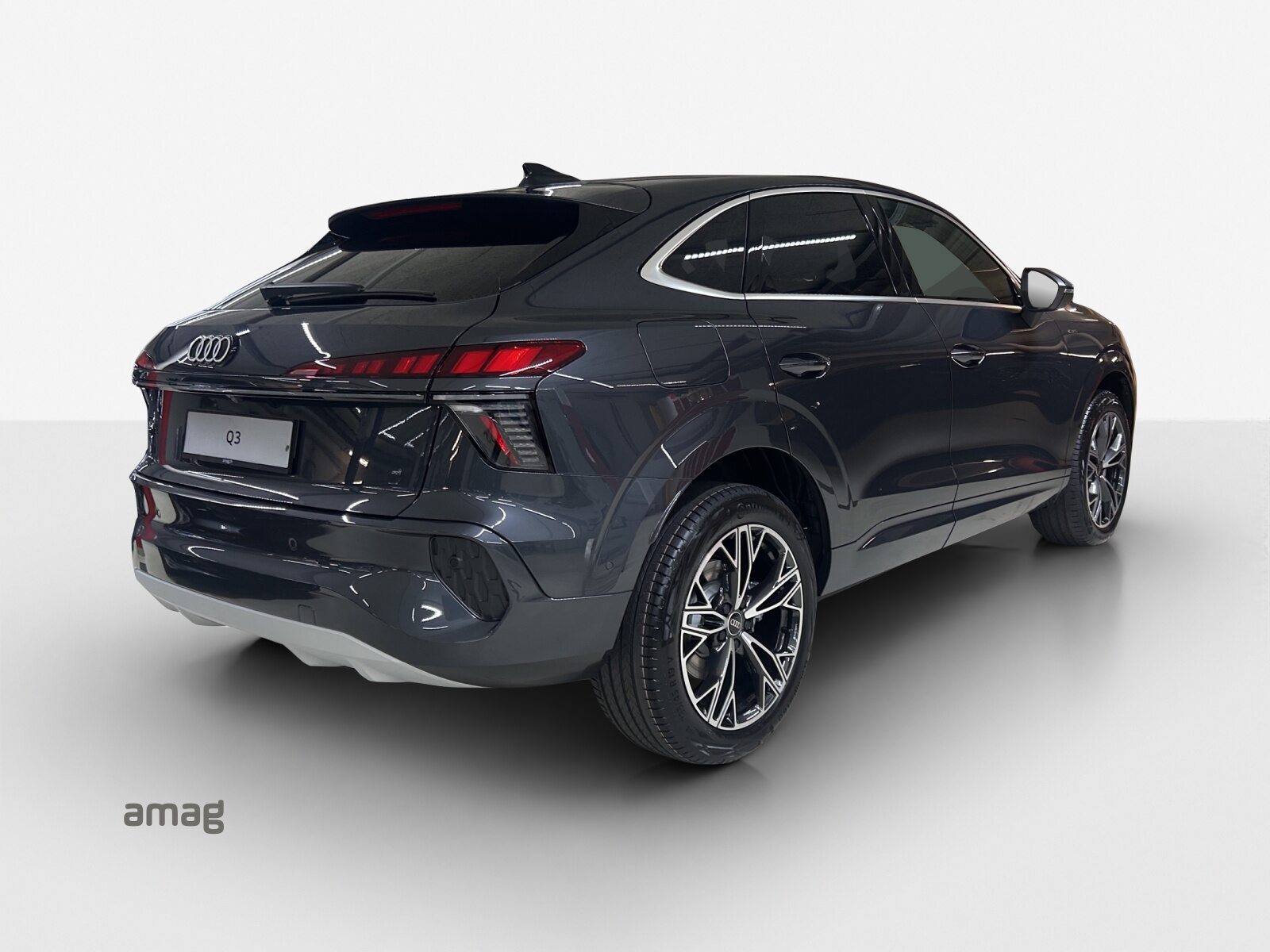 AUDI Q3 SB e-hybrid 200 kW, Hybride Intégral Essence/Électricité, Voiture nouvelle, Automatique - 5
