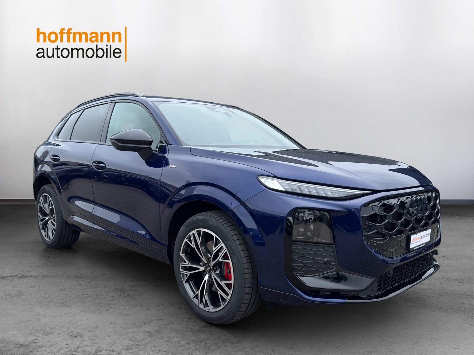 AUDI Q3 SUV TFSI 150 kW, Benzina, Auto nuove, Automatico - 3