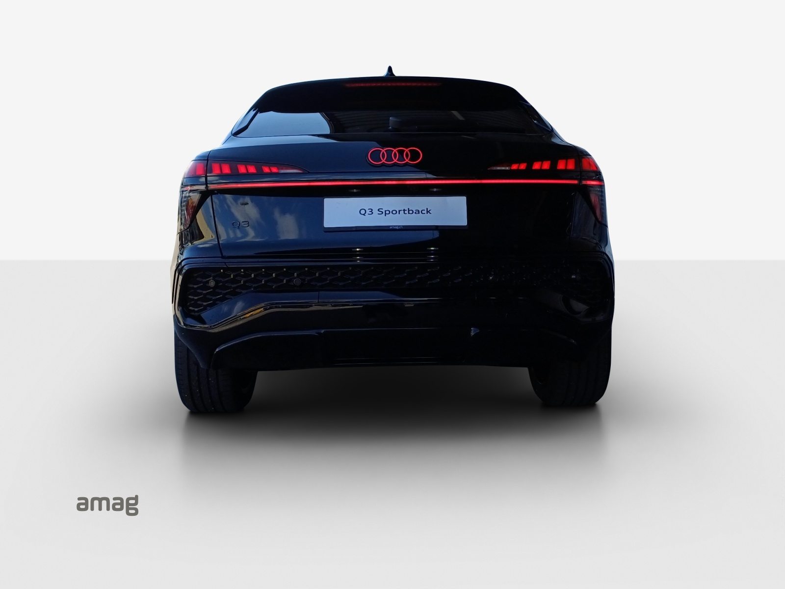 AUDI Q3 SB e-hybrid 200 kW, Hybride Integrale Benzina/Elettrica, Auto nuove, Automatico - 4