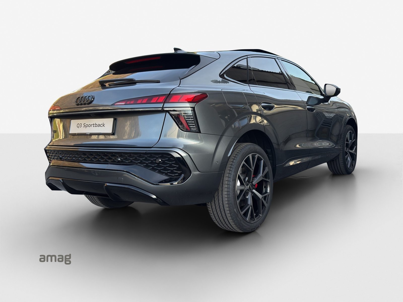 AUDI Q3 SB e-hybrid 200 kW, Voll-Hybrid Benzin/Elektro, Neuwagen, Automatik - 5
