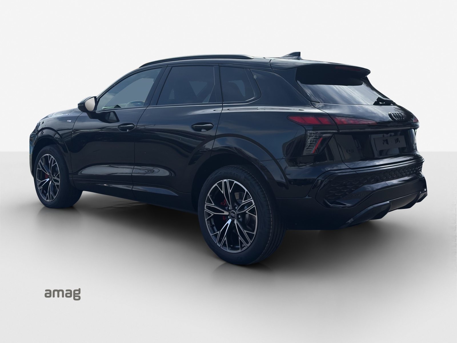 AUDI Q3 SUV TFSI 195 kW, Benzina, Auto nuove, Automatico - 3