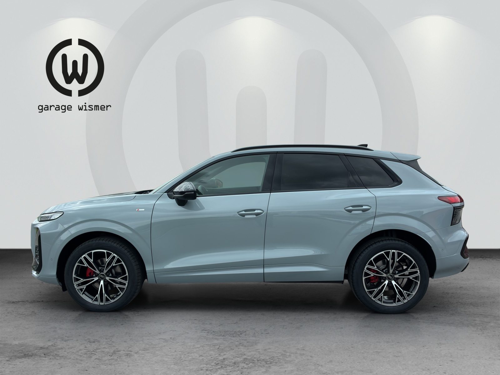 AUDI Q3 SUV TFSI 110 kW, Benzin, Neuwagen, Automatik - 2