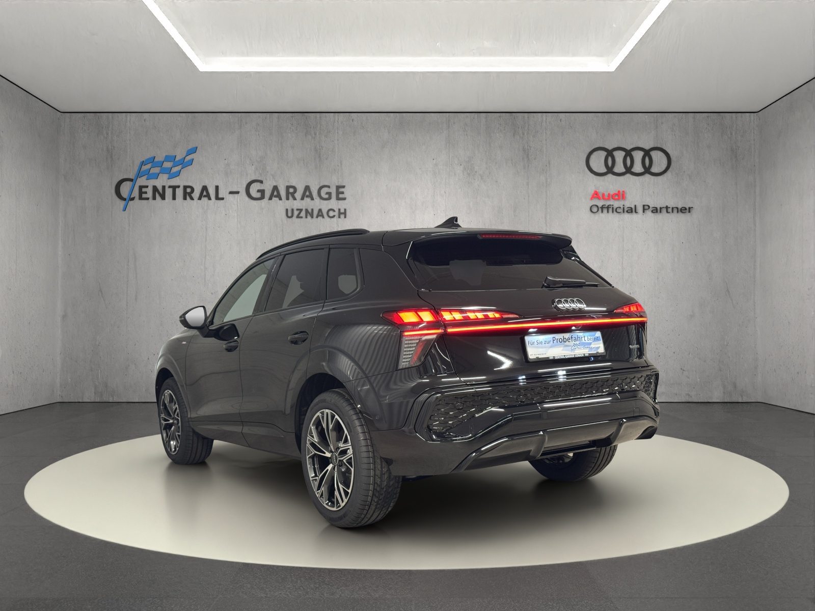 AUDI Q3 SUV TFSI 150 kW, Petrol, New car, Automatic - 3