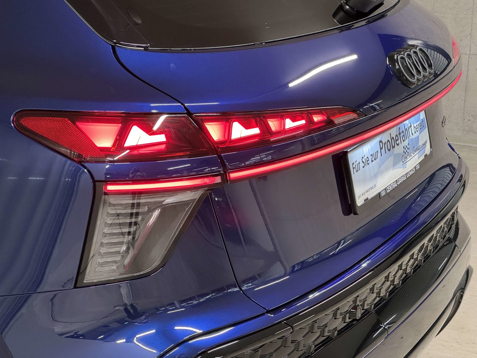 AUDI Q3 SUV TFSI 195 kW, Benzina, Auto nuove, Automatico - 5