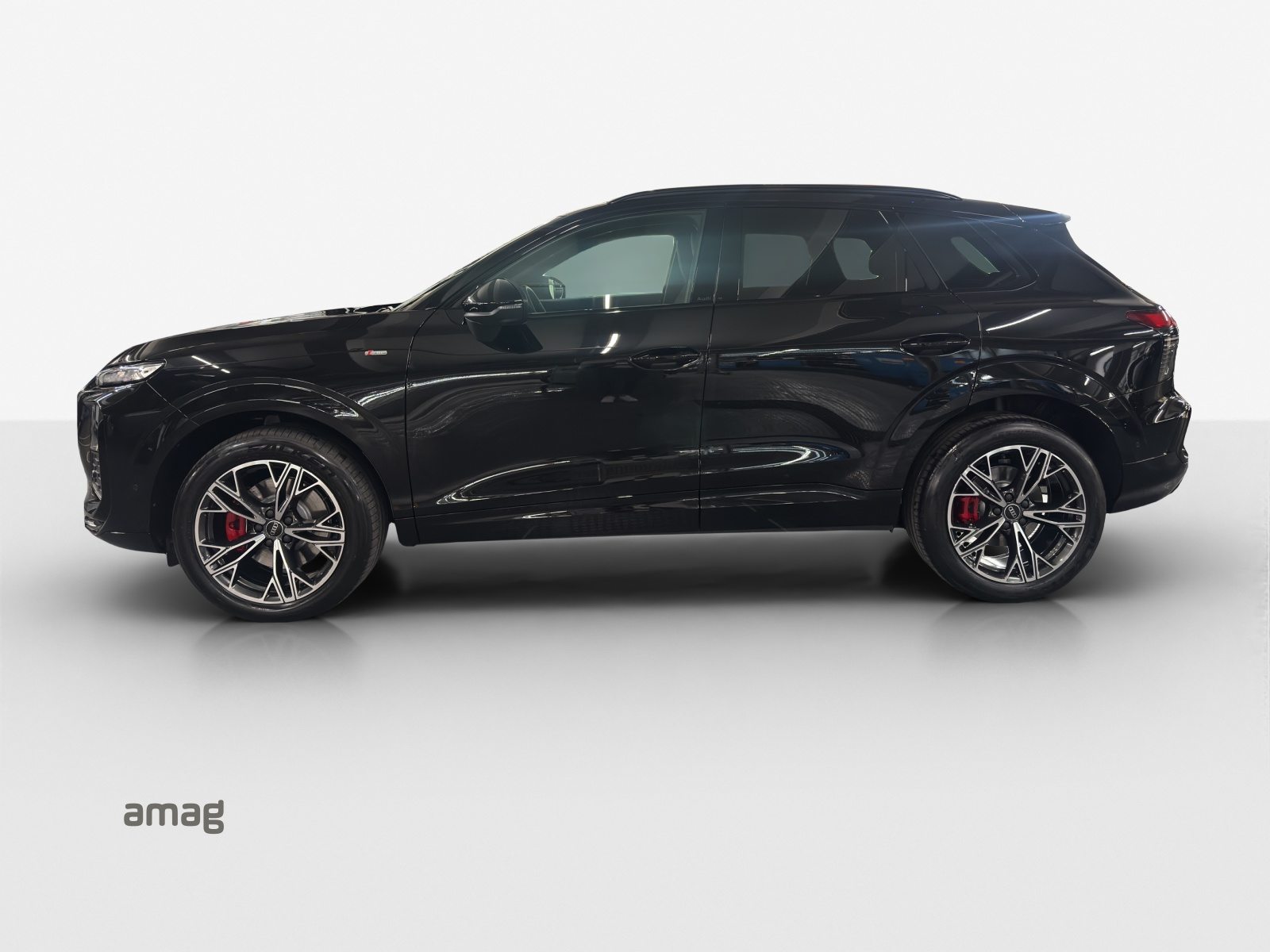 AUDI Q3 SUV TFSI 195 kW, Benzina, Auto nuove, Automatico - 2