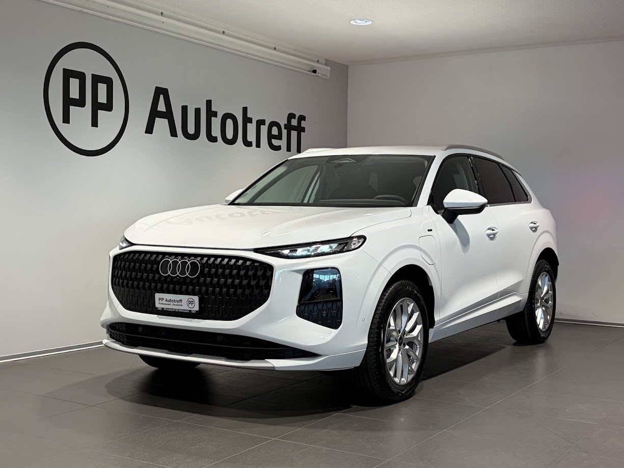 AUDI Q3 SUV e-hybrid 200 kW, Voll-Hybrid Benzin/Elektro, Neuwagen, Automatik - 2
