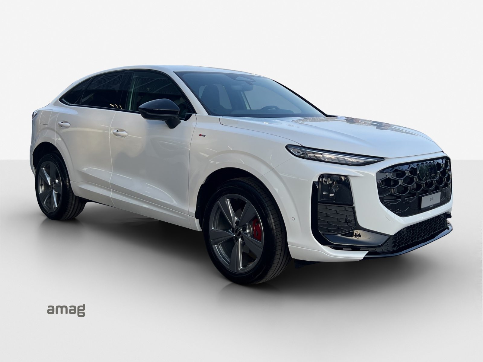 AUDI Q3 SB TFSI 110 kW, Essence, Voiture nouvelle, Automatique - 6