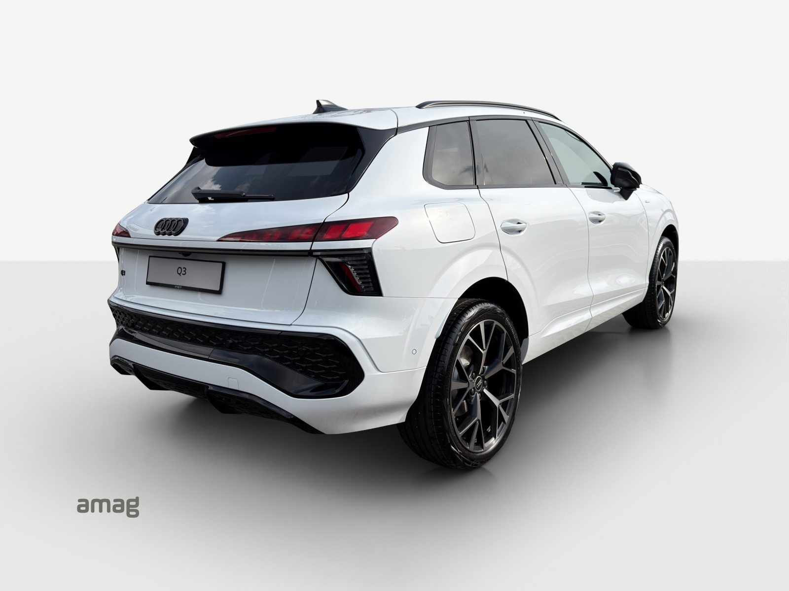 AUDI Q3 SUV TFSI 110 kW, Benzin, Neuwagen, Automatik - 5