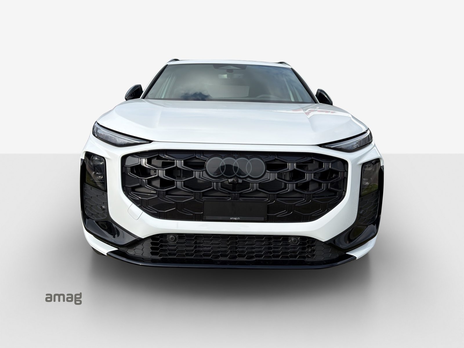 AUDI Q3 SUV TFSI 110 kW, Benzin, Neuwagen, Automatik - 7