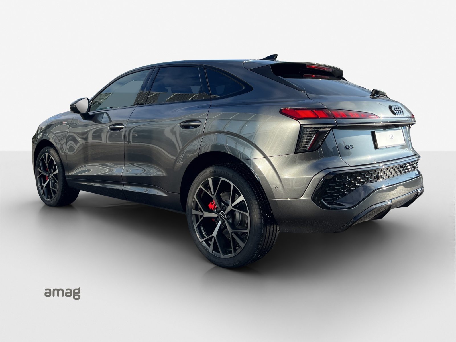 AUDI Q3 SB TFSI 195 kW, Essence, Voiture nouvelle, Automatique - 3