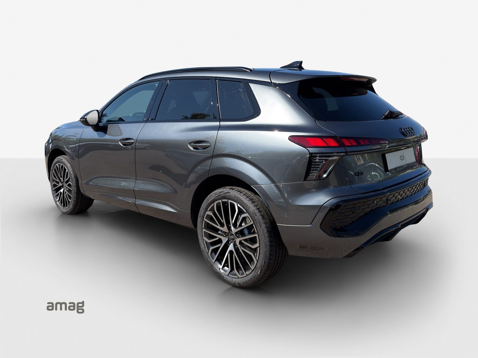 AUDI Q3 SUV e-hybrid 200 kW, Voll-Hybrid Benzin/Elektro, Neuwagen, Automatik - 3