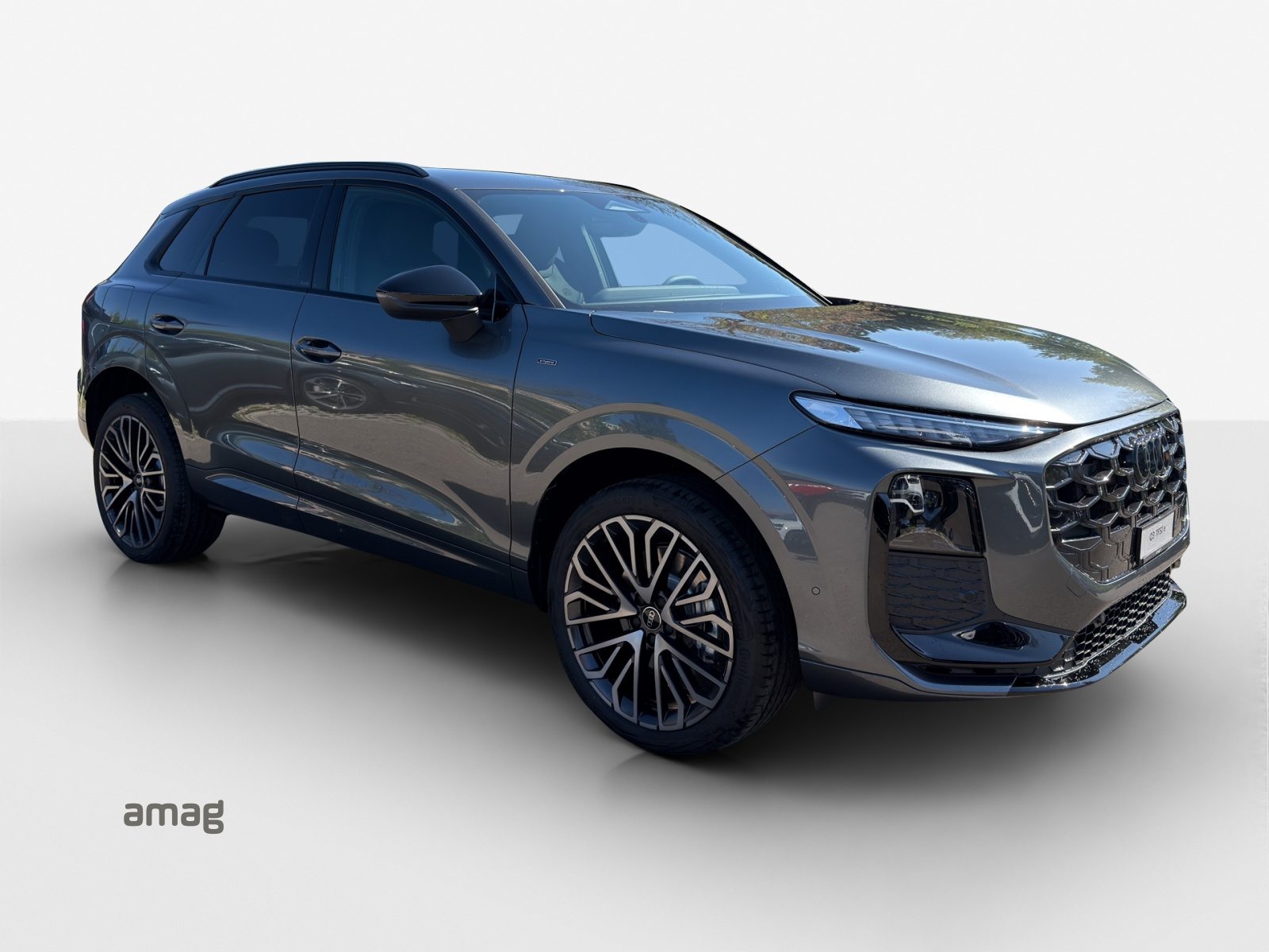 AUDI Q3 SUV e-hybrid 200 kW, Voll-Hybrid Benzin/Elektro, Neuwagen, Automatik - 6