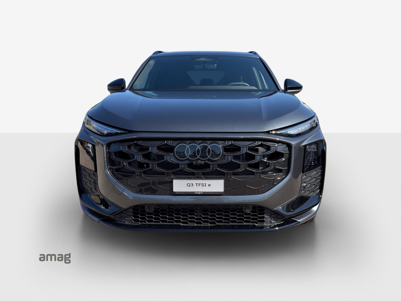 AUDI Q3 SUV e-hybrid 200 kW, Voll-Hybrid Benzin/Elektro, Neuwagen, Automatik - 7