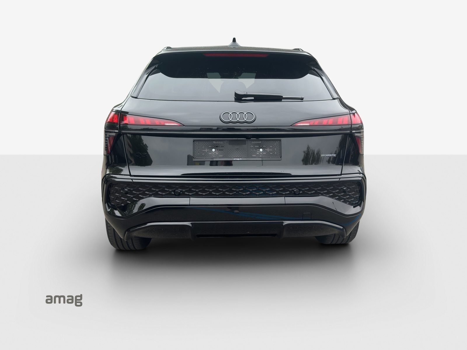 AUDI Q3 SUV TFSI 150 kW, Benzina, Auto nuove, Automatico - 4