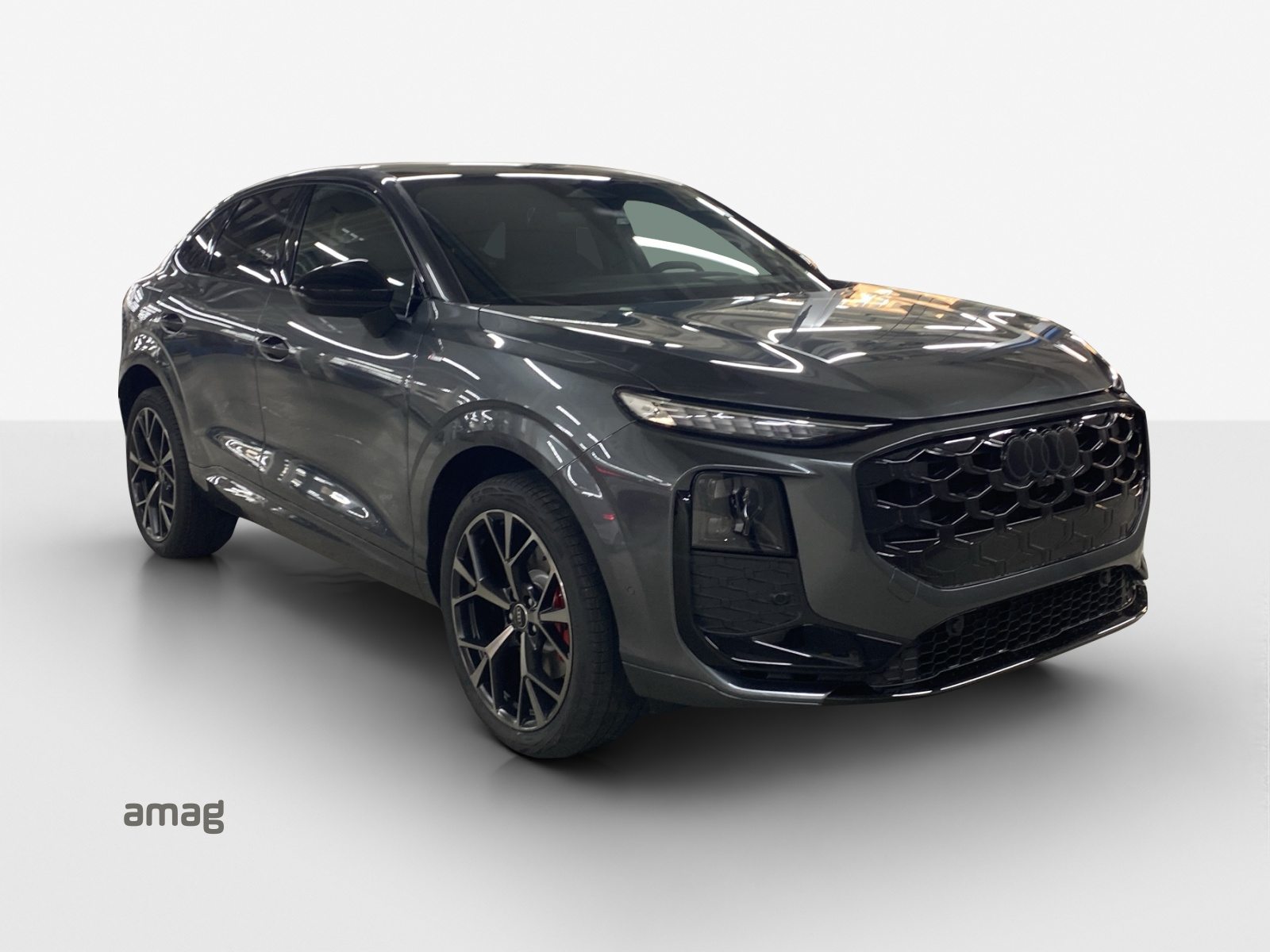 AUDI Q3 SB TFSI 195 kW, Benzin, Neuwagen, Automatik - 6