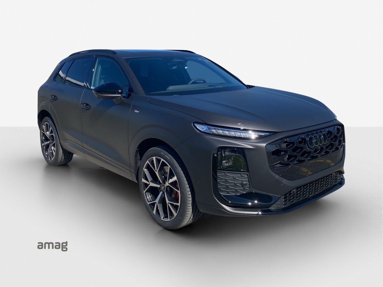 AUDI Q3 SUV TFSI 195 kW, Benzin, Neuwagen, Automatik - 6