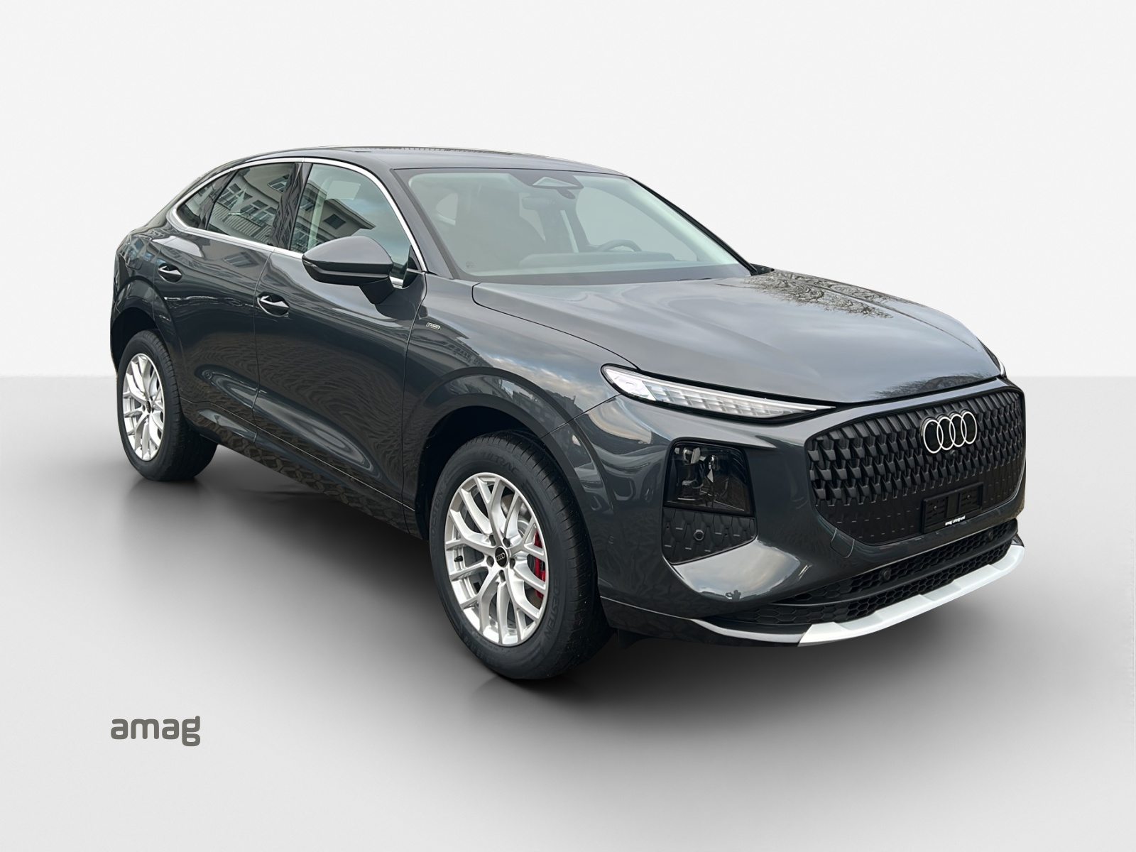 AUDI Q3 SB e-hybrid 200 kW, Full-Hybrid Petrol/Electric, New car, Automatic - 6